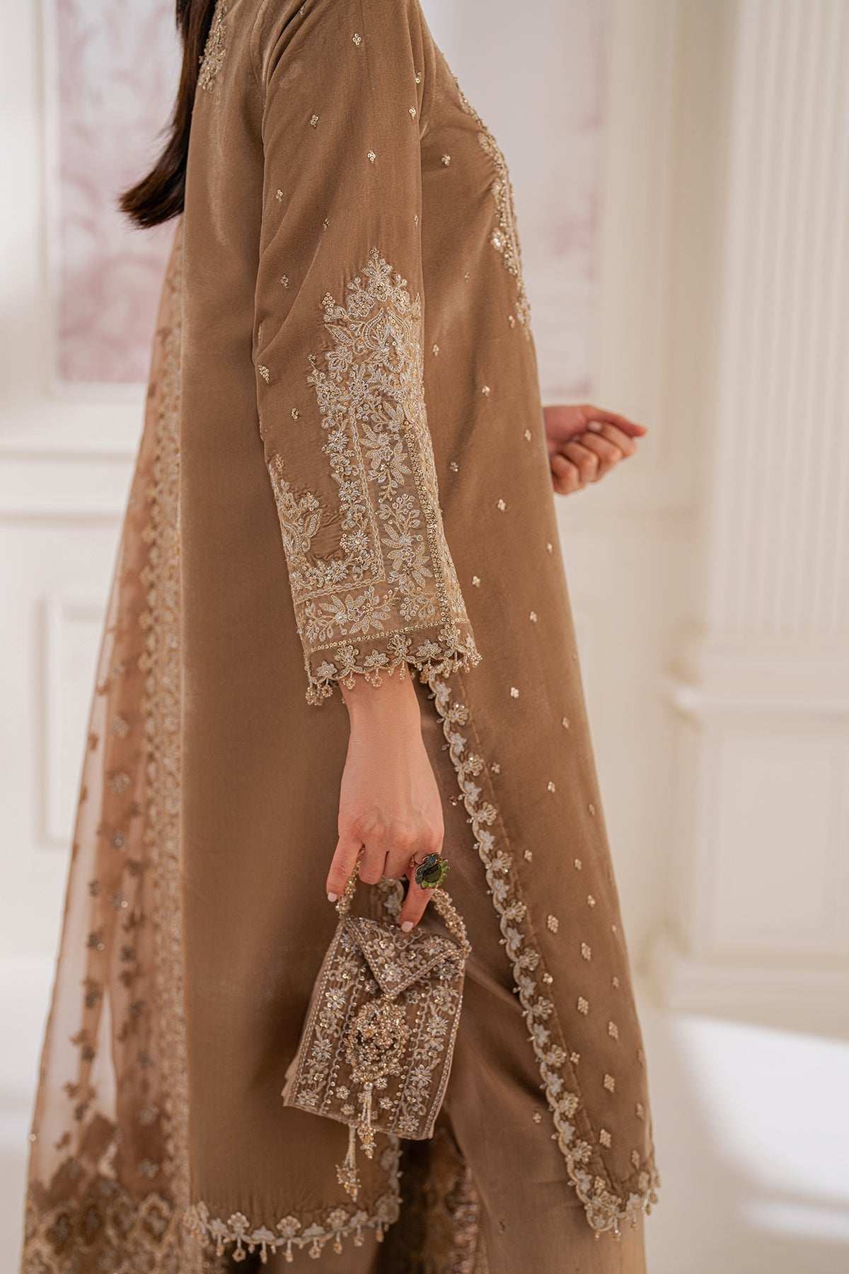 EMBROIDERED VELVET SF-754