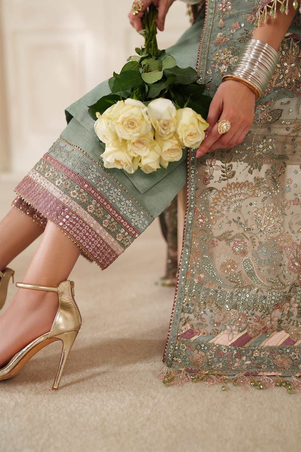 EMBROIDERED NET CH14-06 STITCHED