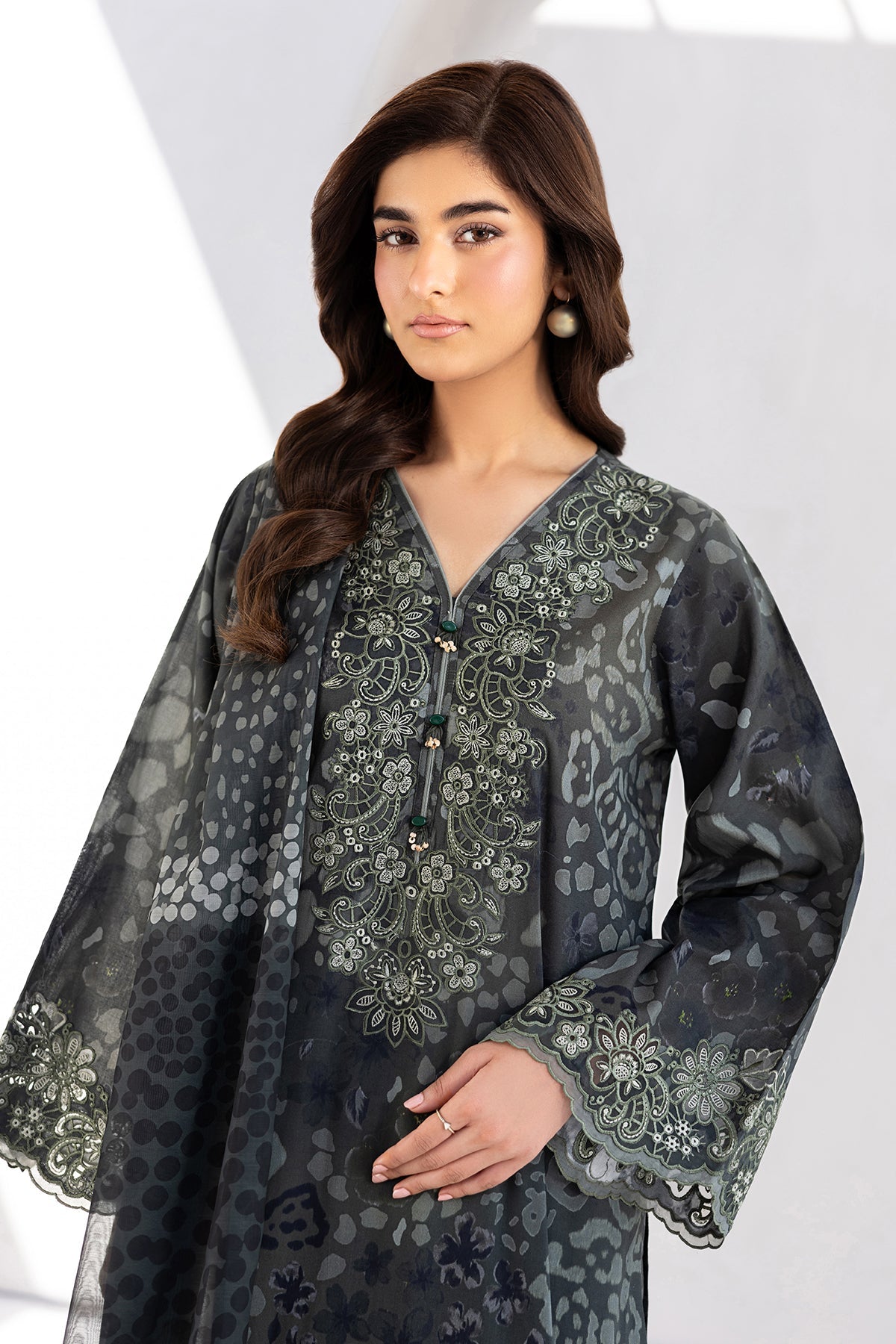 https://cdn.shopify.com/s/files/1/2277/5269/files/74_ba522782-ad9d-4330-9f1a-5691009dda0c.jpg?v=1777874625
