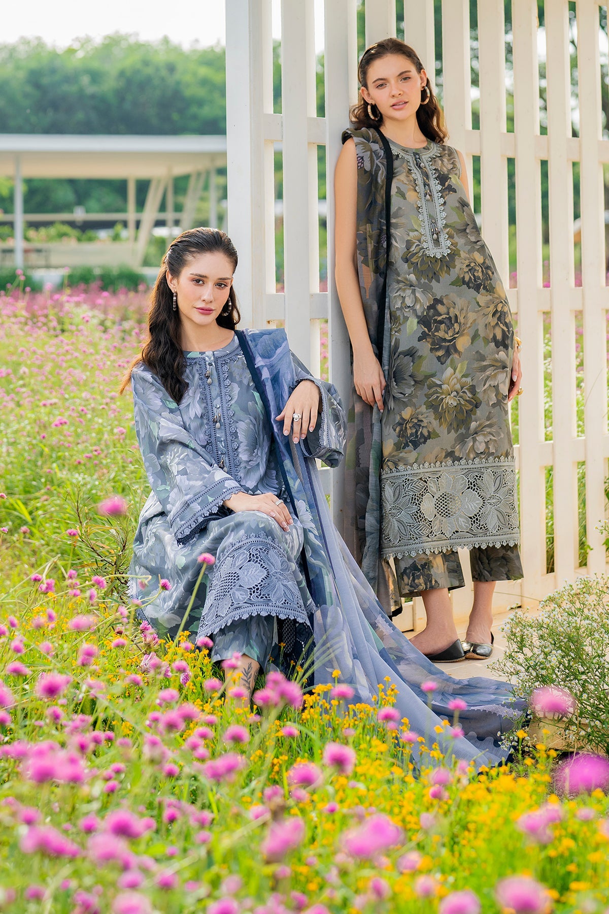 EMBROIDERED LAWN SF-4218