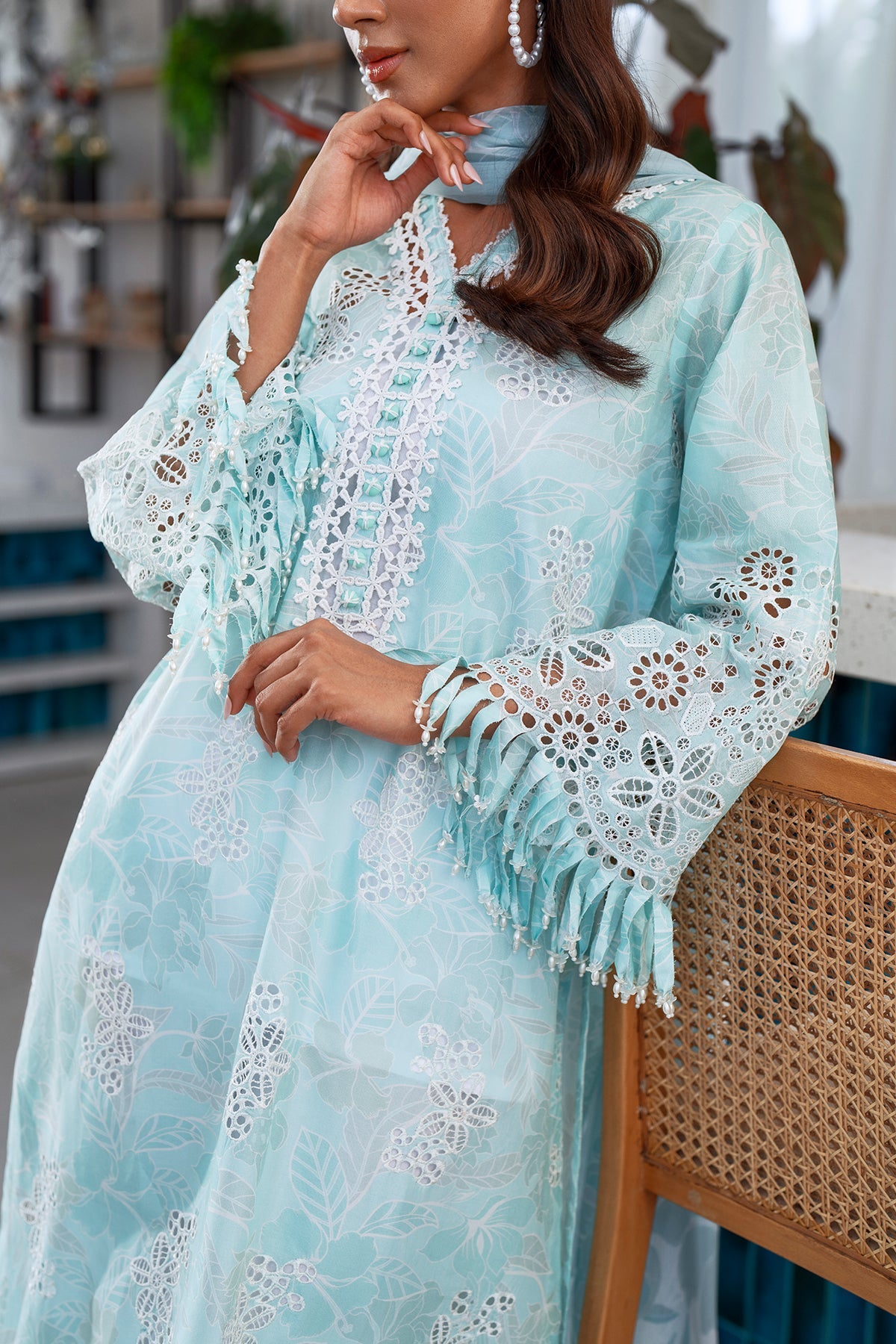 EMBROIDERED PRINTED LAWN UF-4074