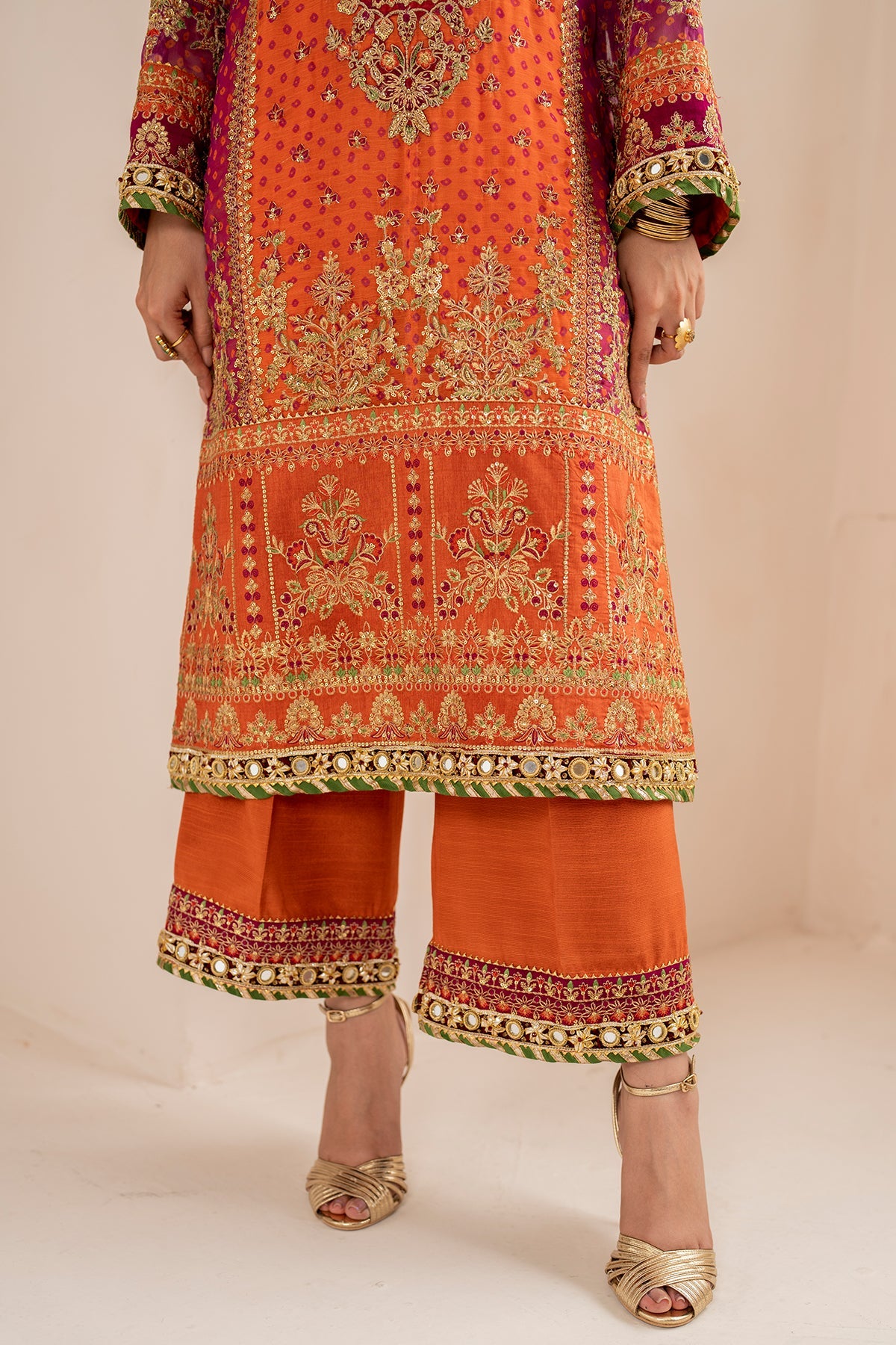 EMBROIDERED CHIFFON UF-706