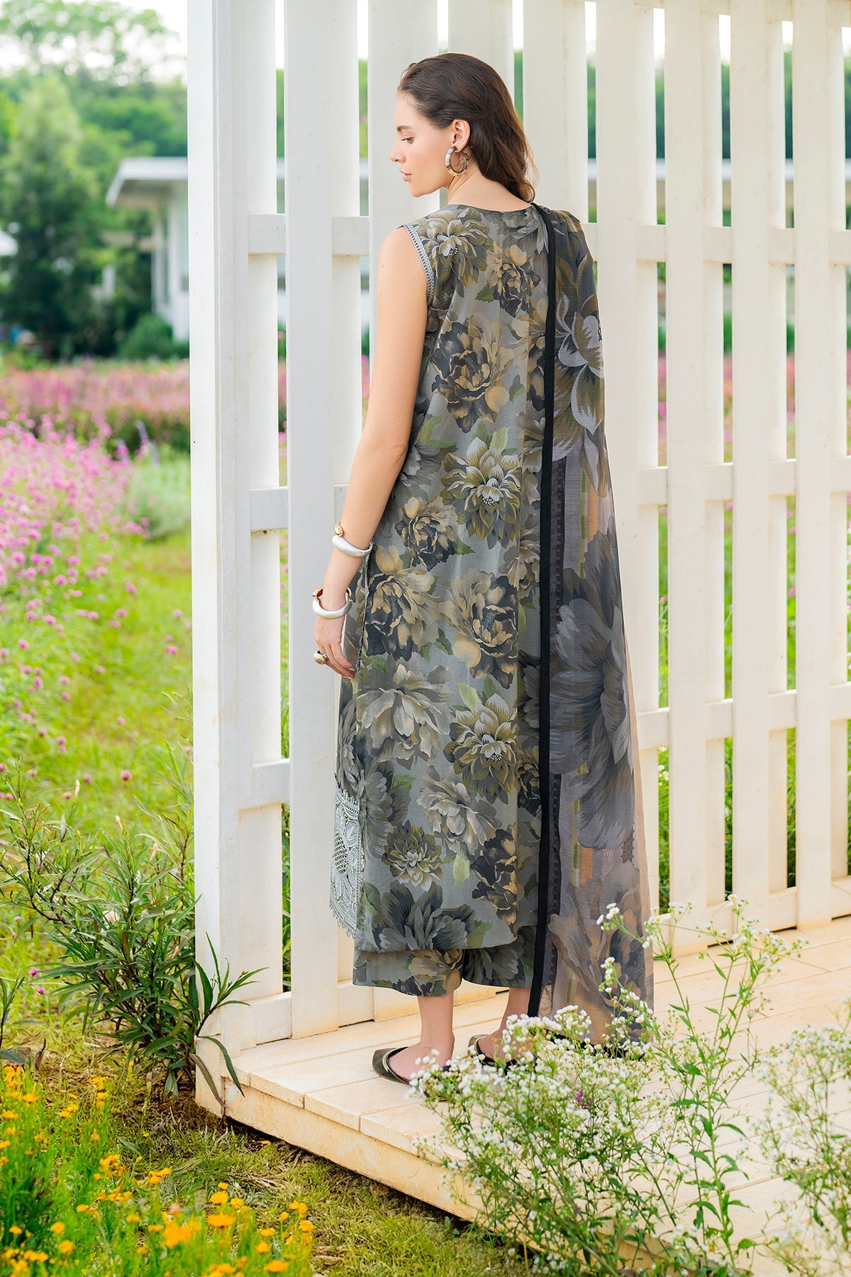 EMBROIDERED LAWN SF-4218