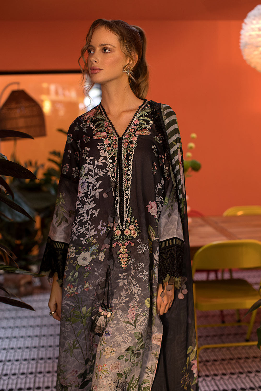 Design 7B Summer Vital '24 Unstitched