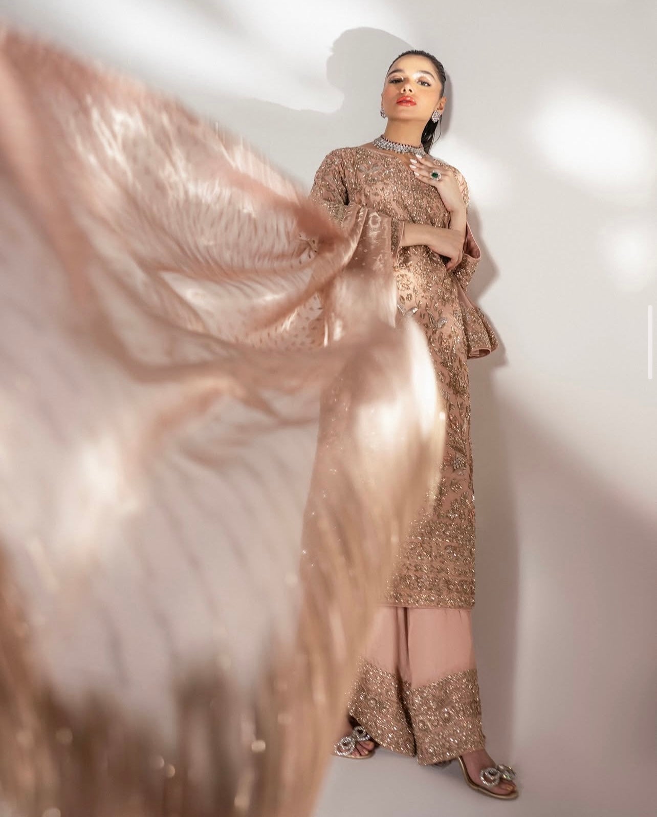 Honey Waqar – Inara Style
