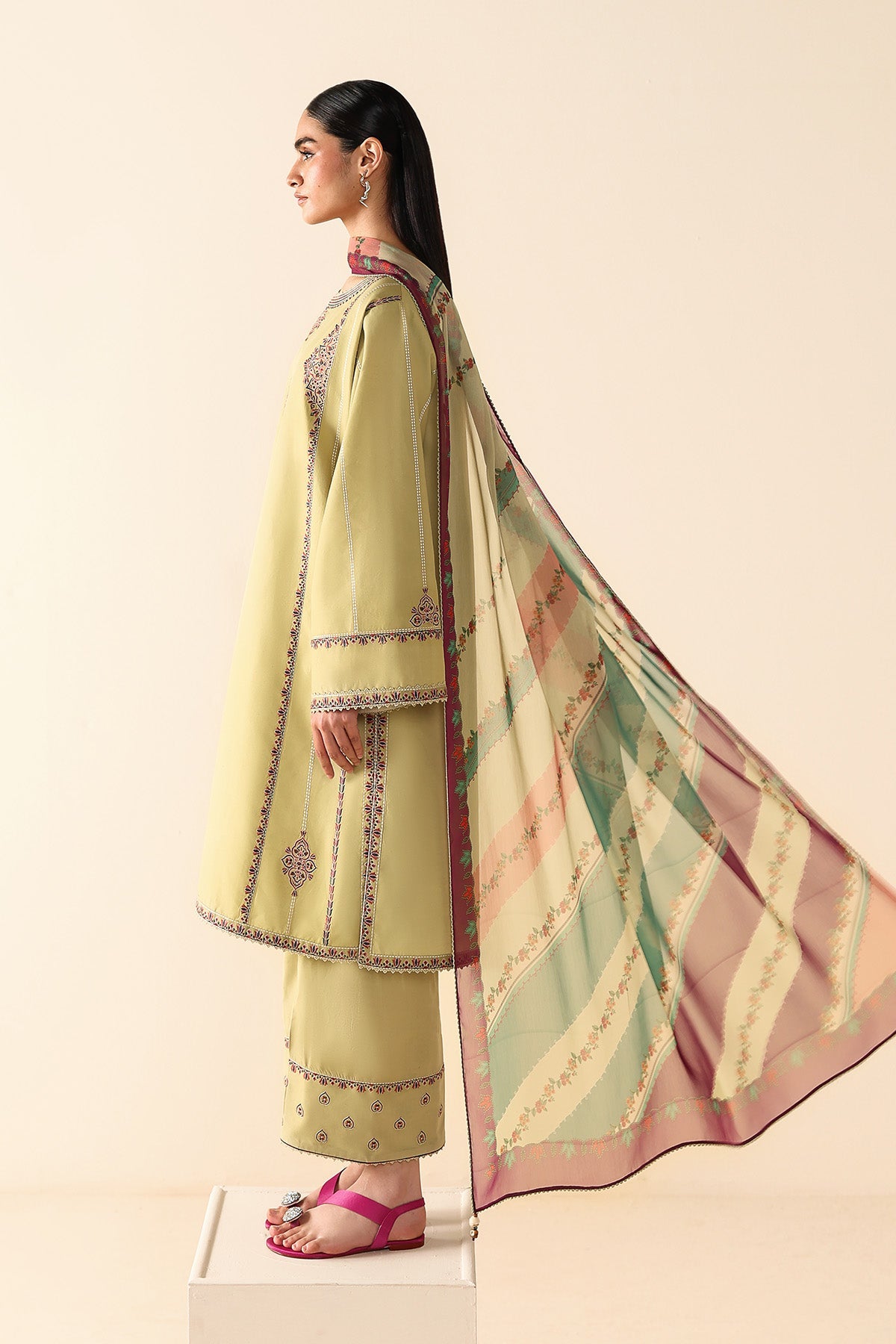 EMBROIDERED LAWN RTW-9339