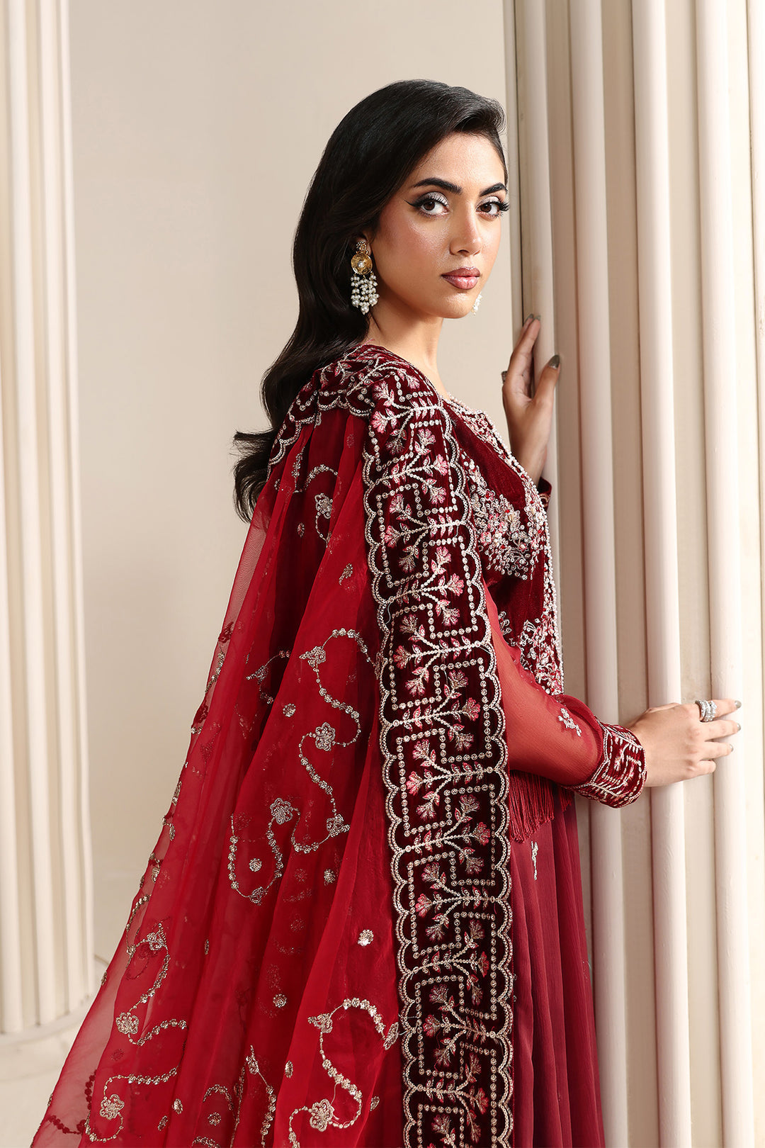 Alizeh – Cherie Style