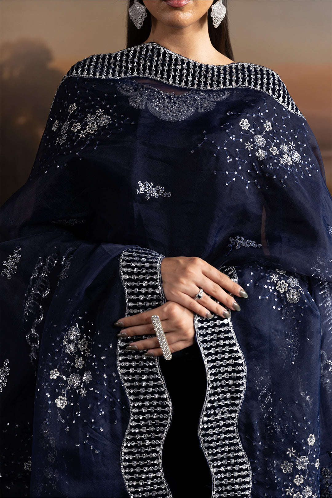 Alizeh – Velvetine Style