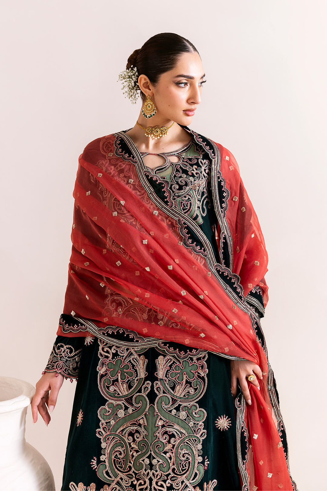 Alizeh – Kiswa Style