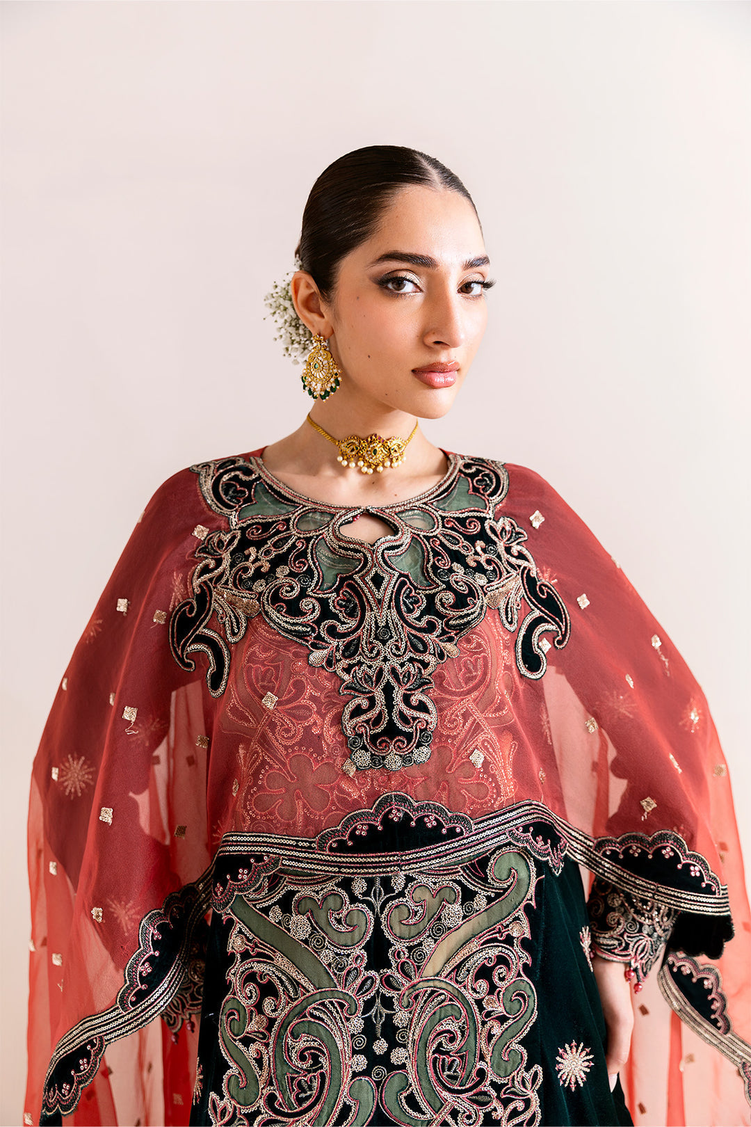 Alizeh – Kiswa Style