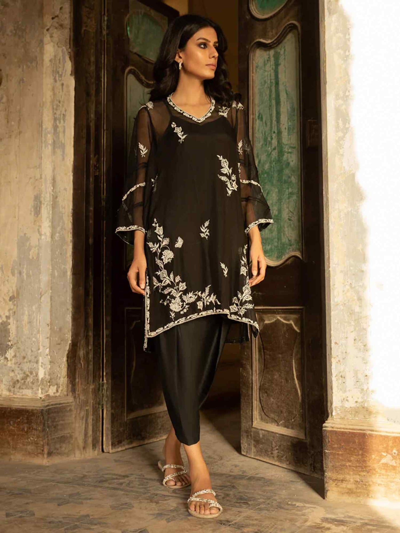 Alisha Kurti W Skinny Shalwar