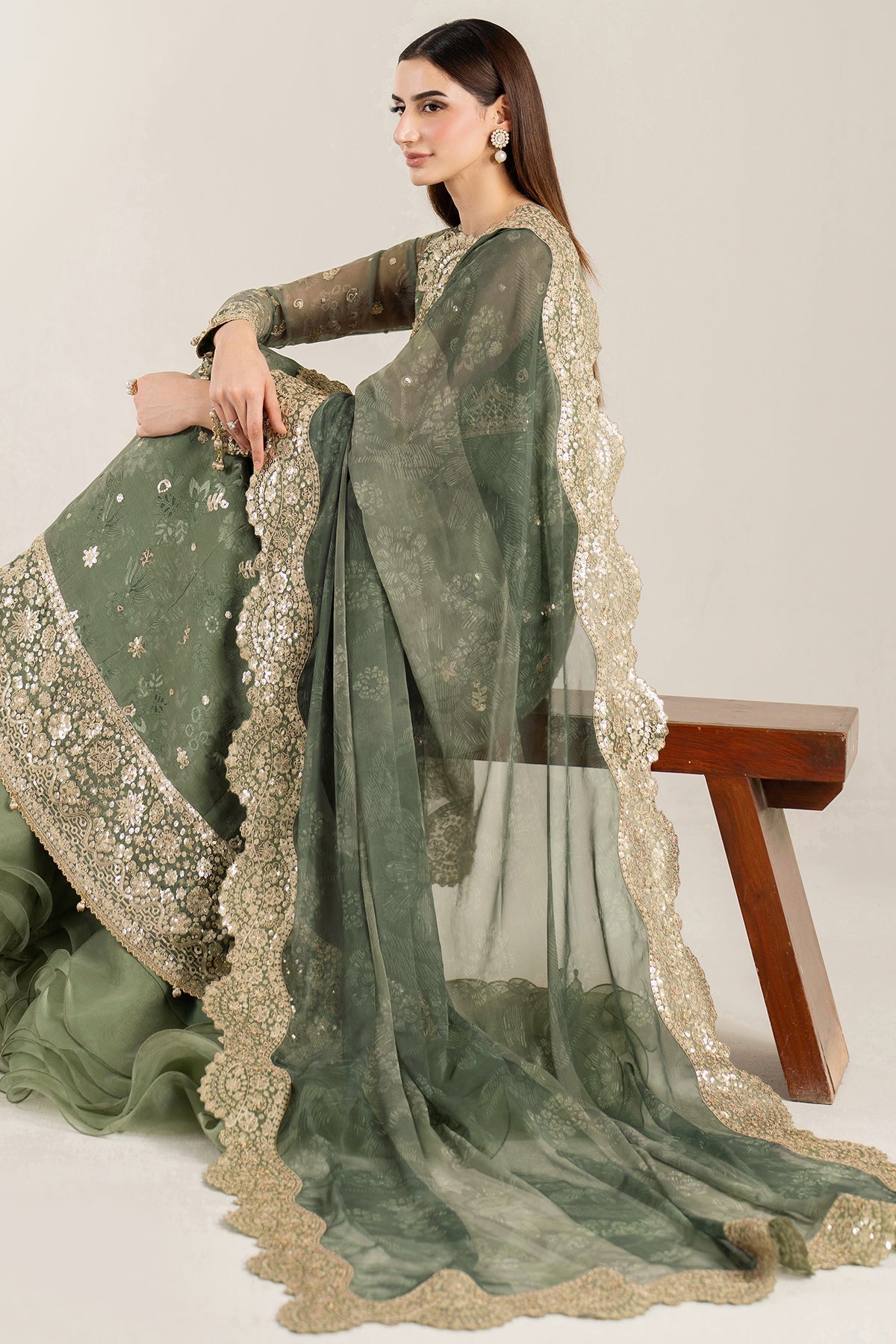 Farasha – Olive Aura Style
