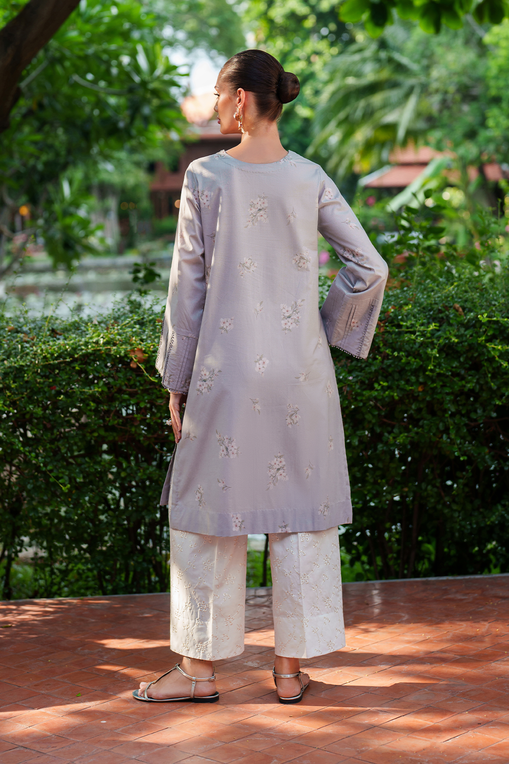 IP-313 Printed Lawn
