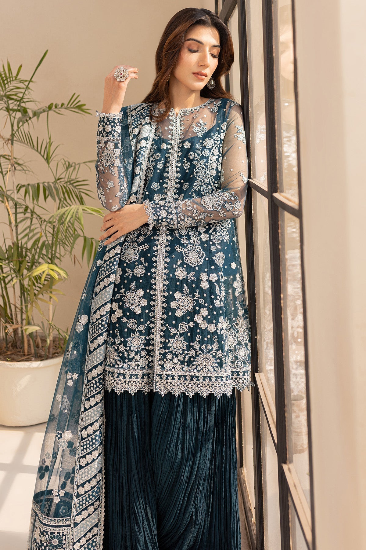 Farasha – Teal Drizzle Style