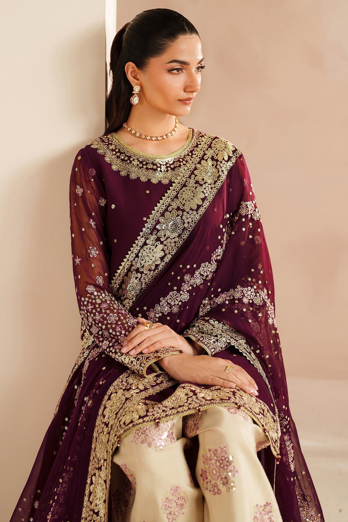 Farasha – Maple Glow Style