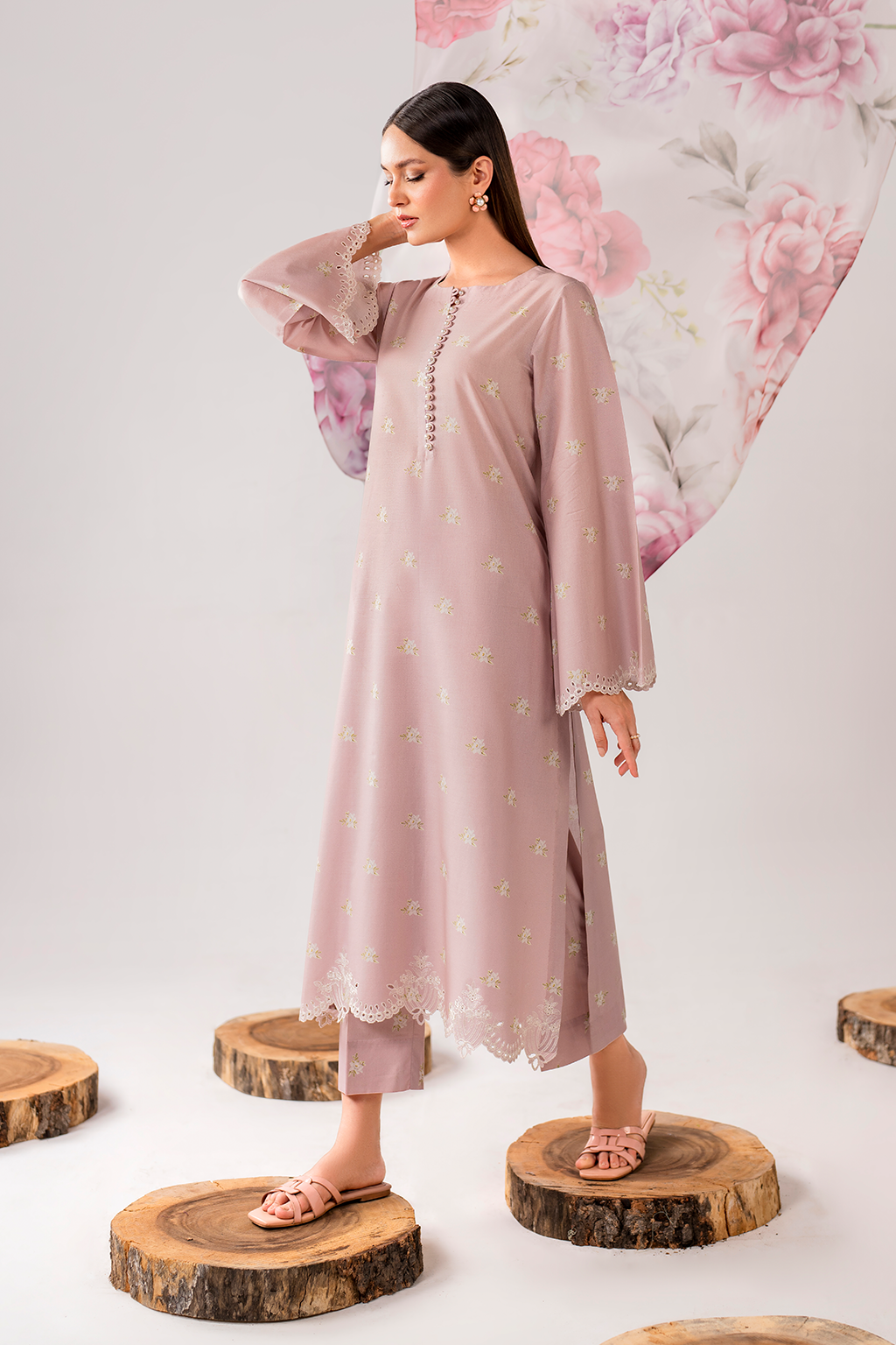 UE-277 Printed Lawn