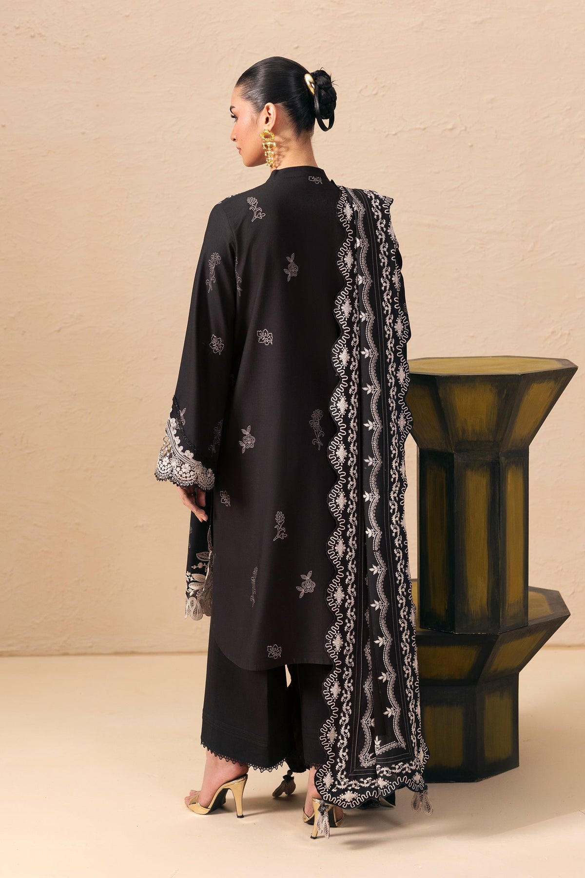 QPW-02 (A) Laiza