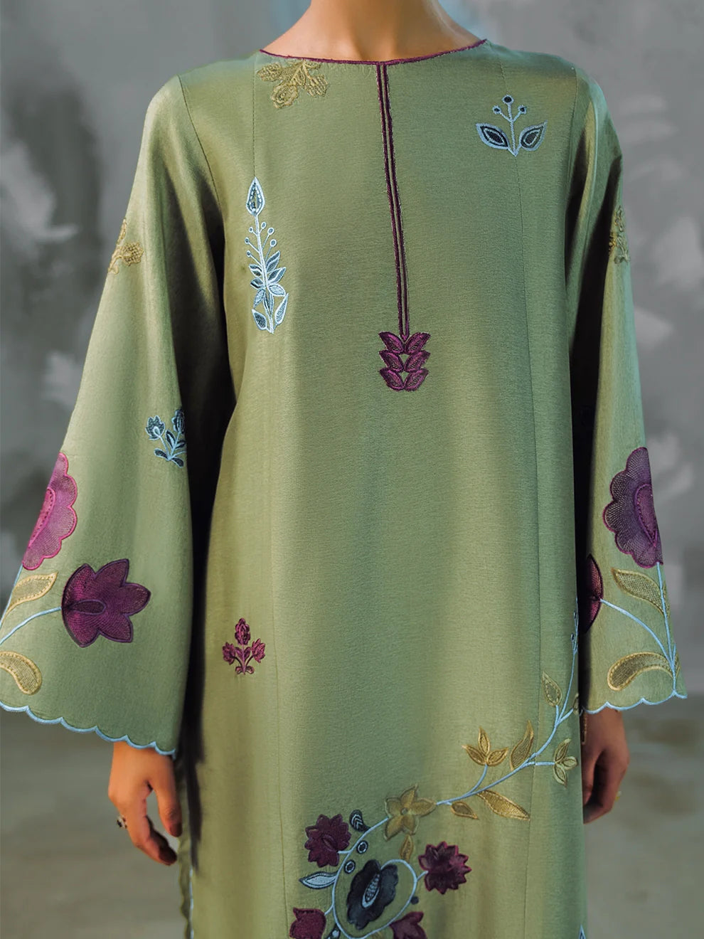 Moss Arbor - 2Pcs Rawsilk Ensemble