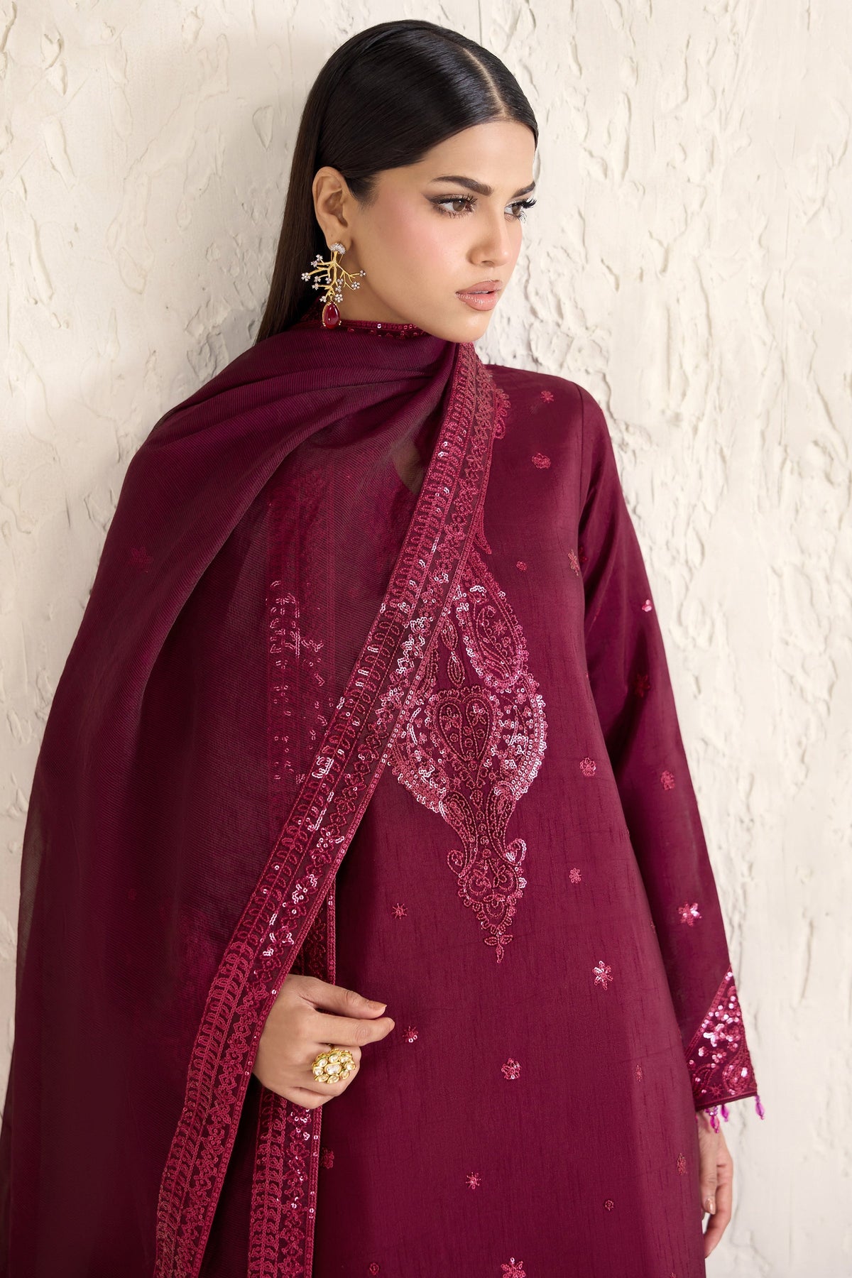 Farasha – Fuchsia Glow Style