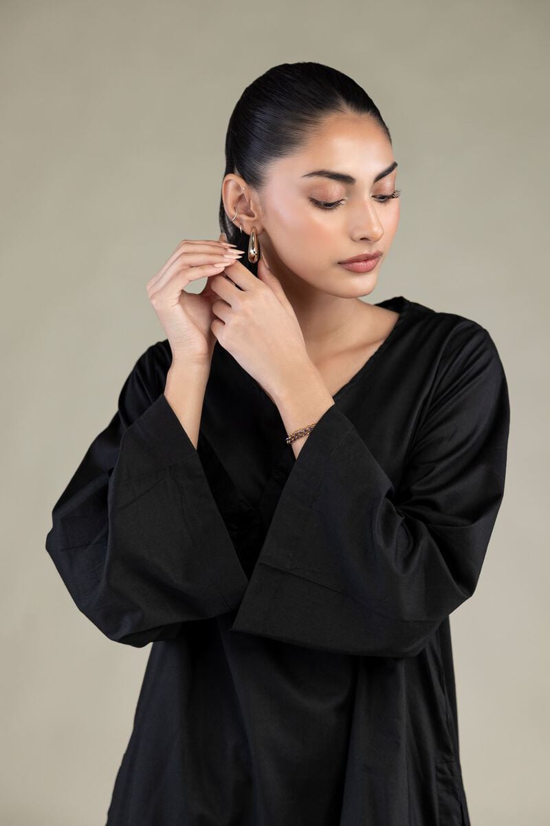 Black Solid Kurta