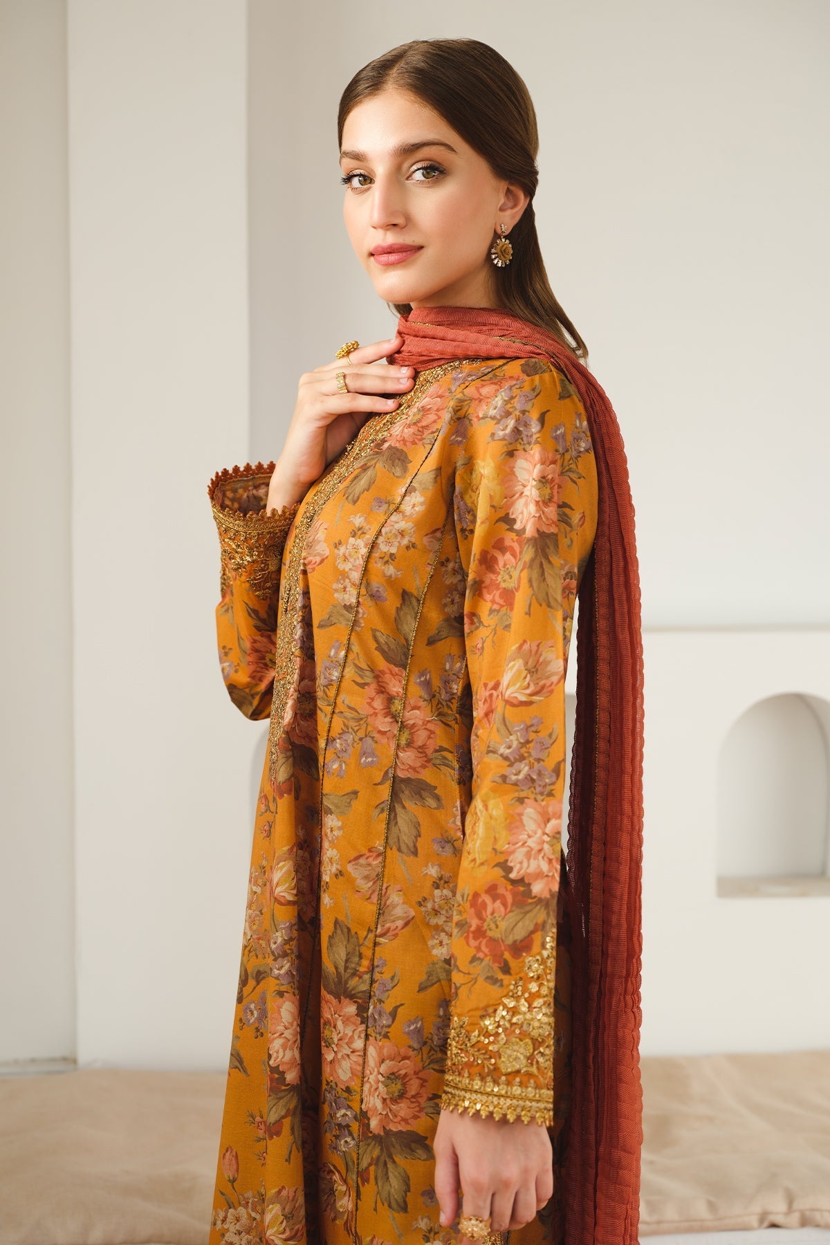 EMBROIDERED PRINTED LAWN SF-653