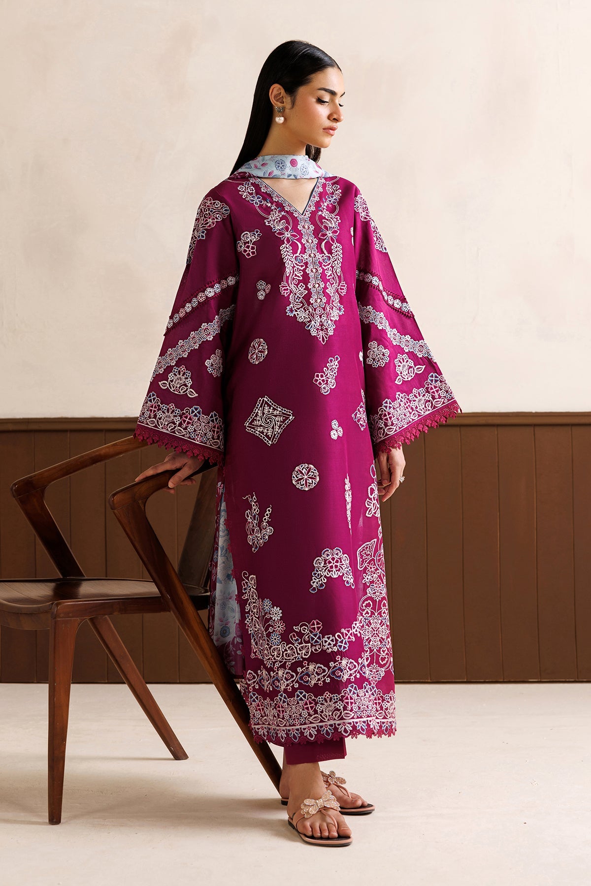 EMBROIDERED LAWN SF-4474