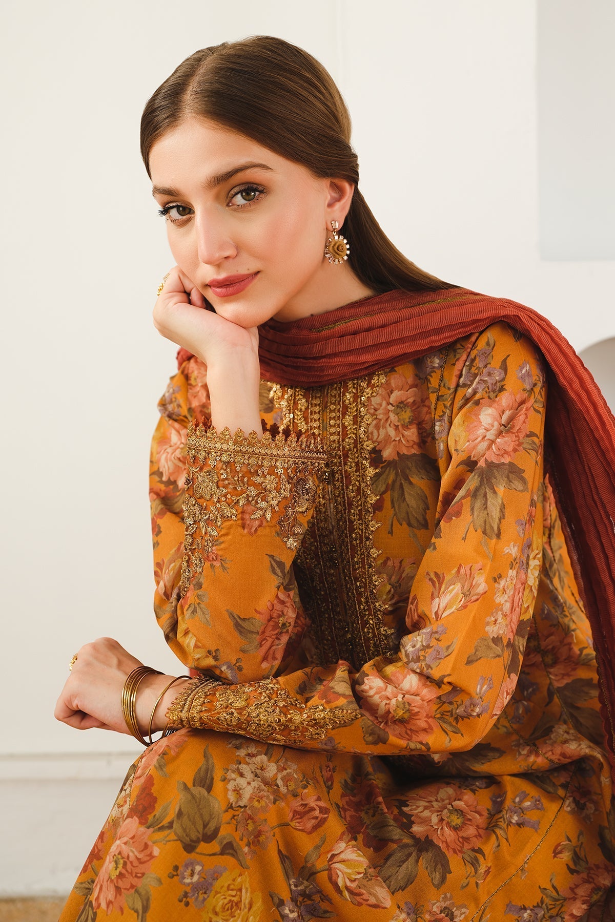 EMBROIDERED PRINTED LAWN SF-653