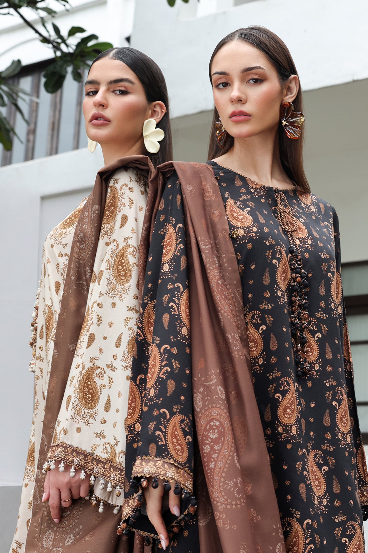 EMBROIDERED VISCOSE SILK UF-4613