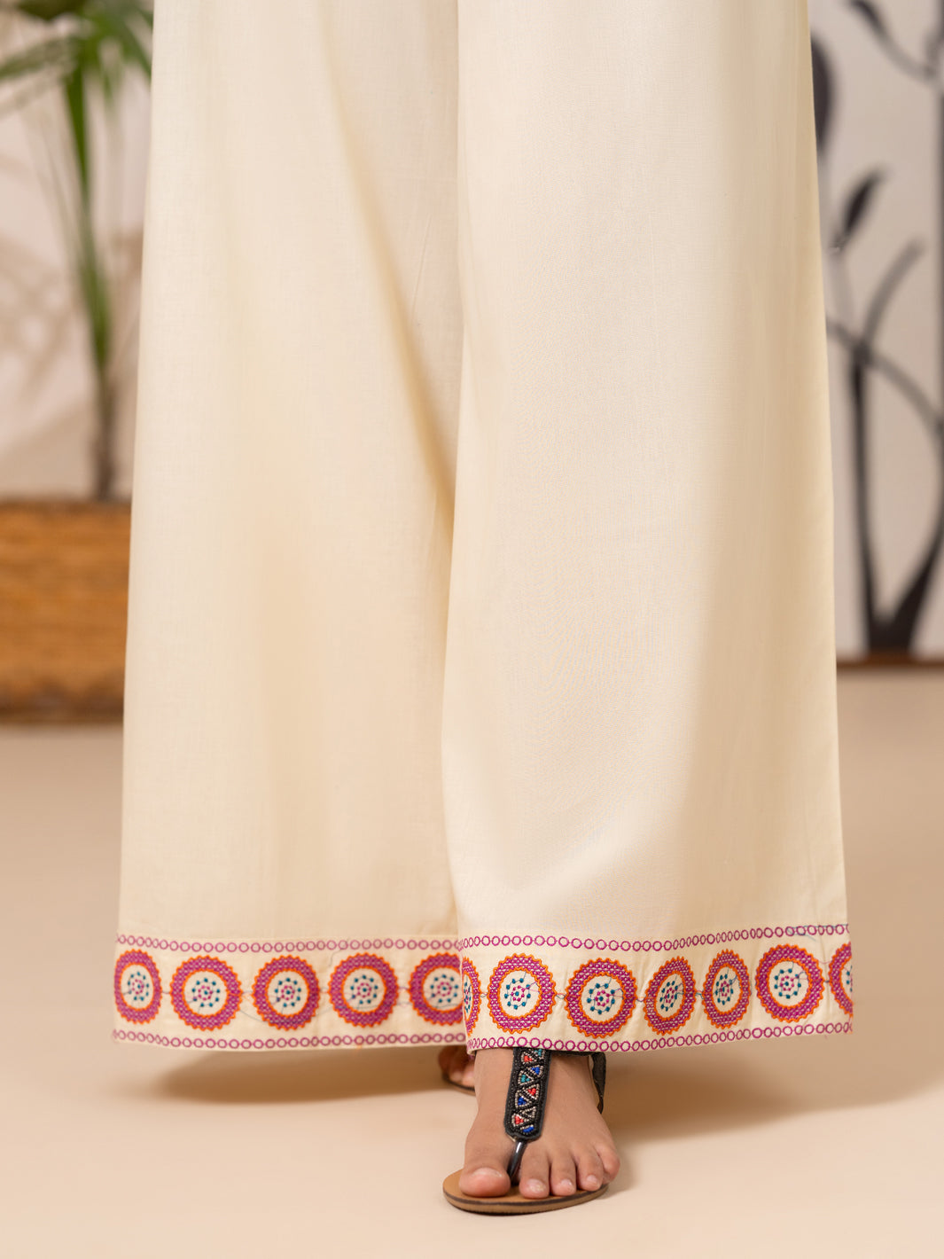 Off White Cotton Cambric Trouser - AL-T-837