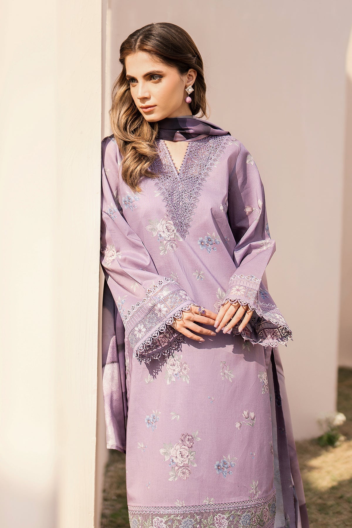 EMBROIDERED PRINTED LAWN SF-600