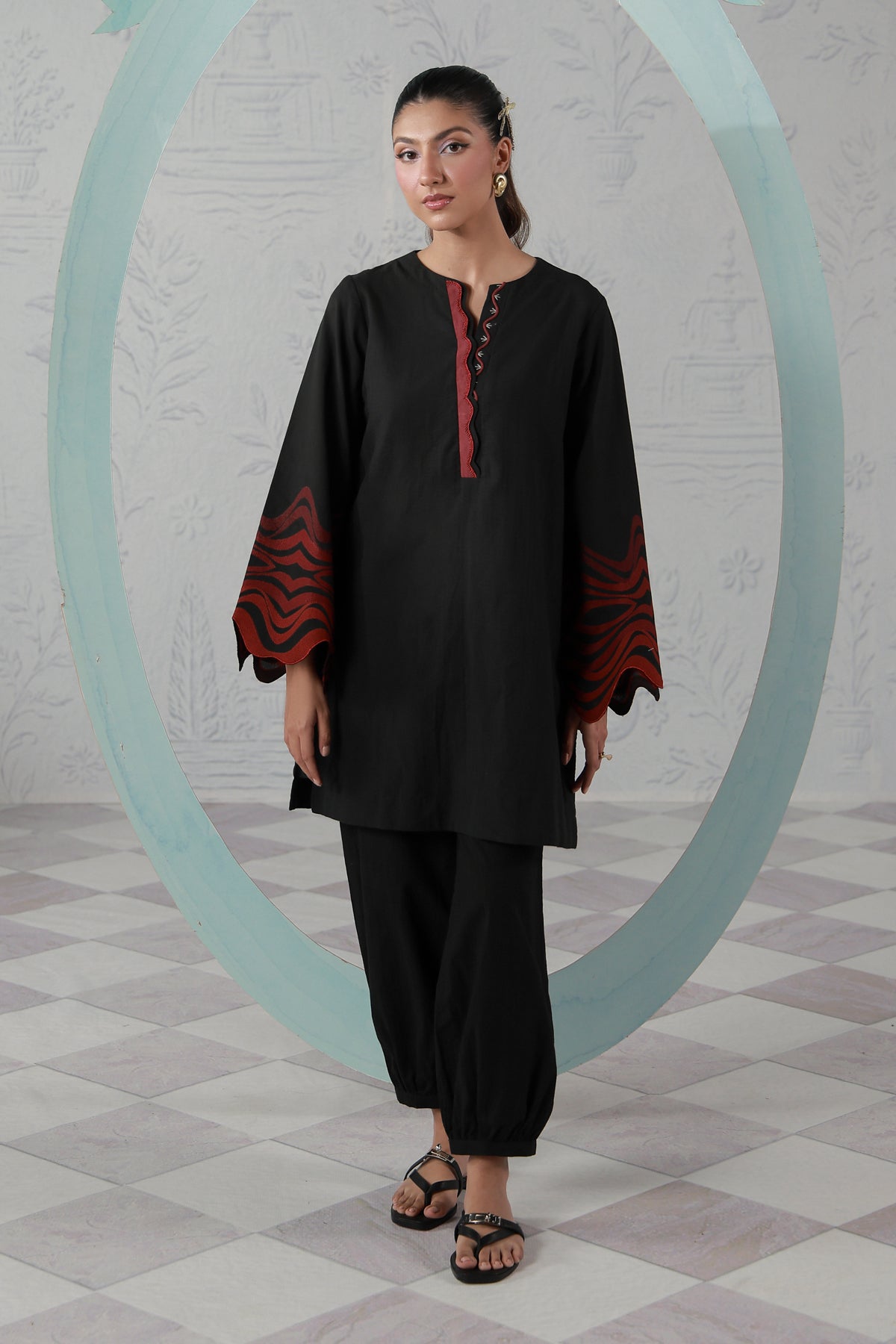 Poppy Onyx