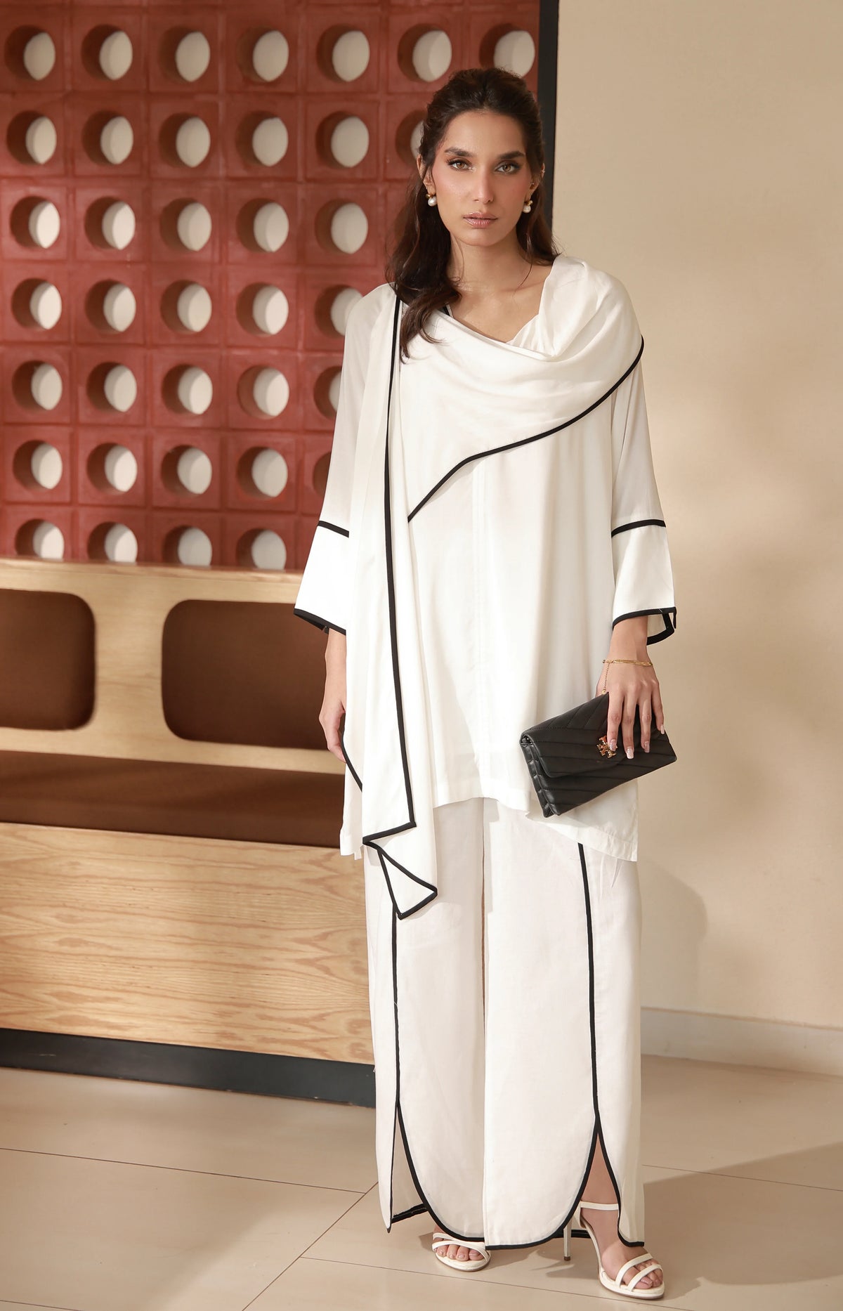 Black & White Drape
