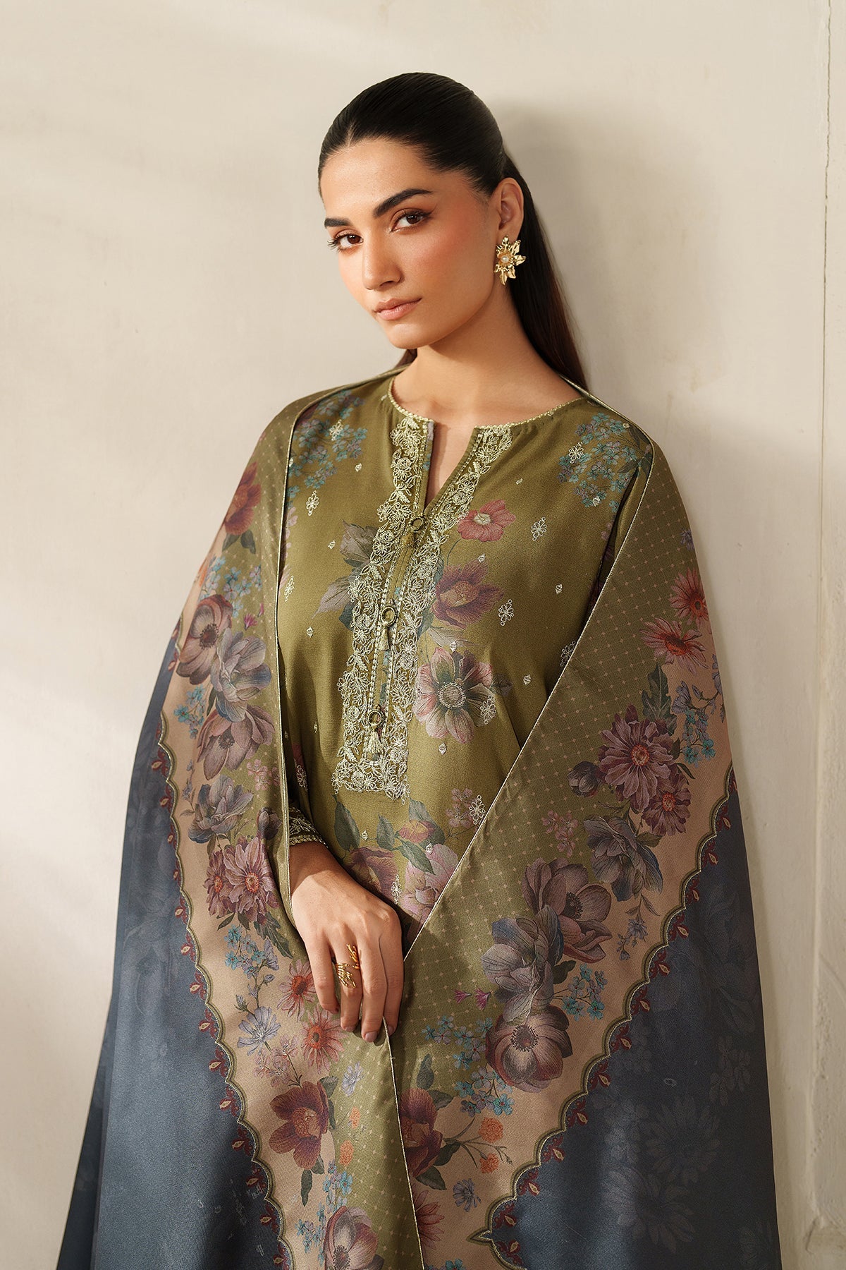 EMBROIDERED KHADDAR UF-4333