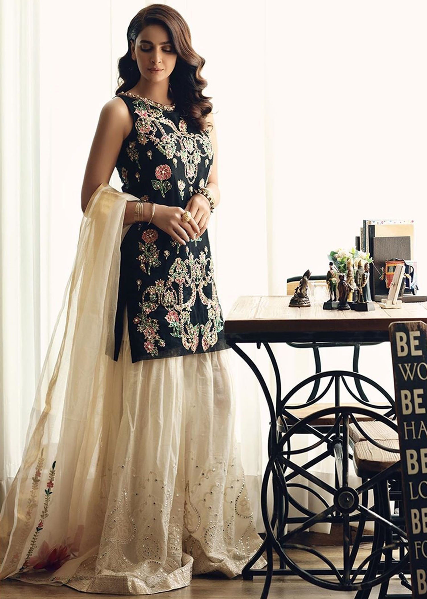 Saba Qamar
