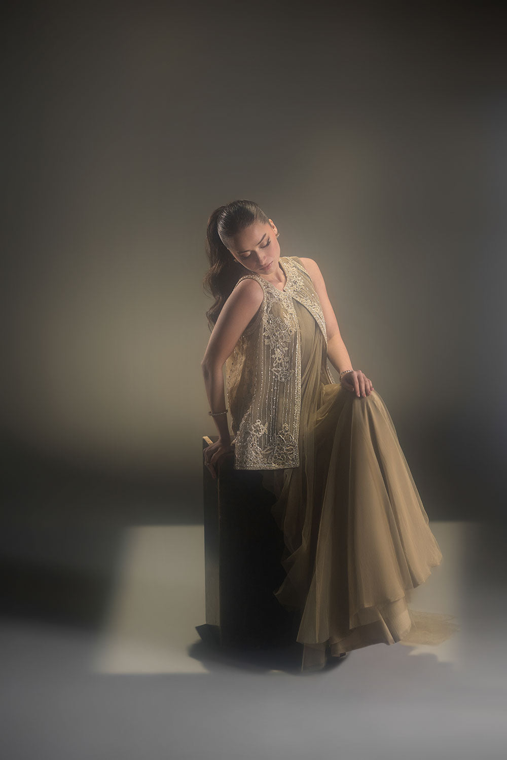 Opulent veil