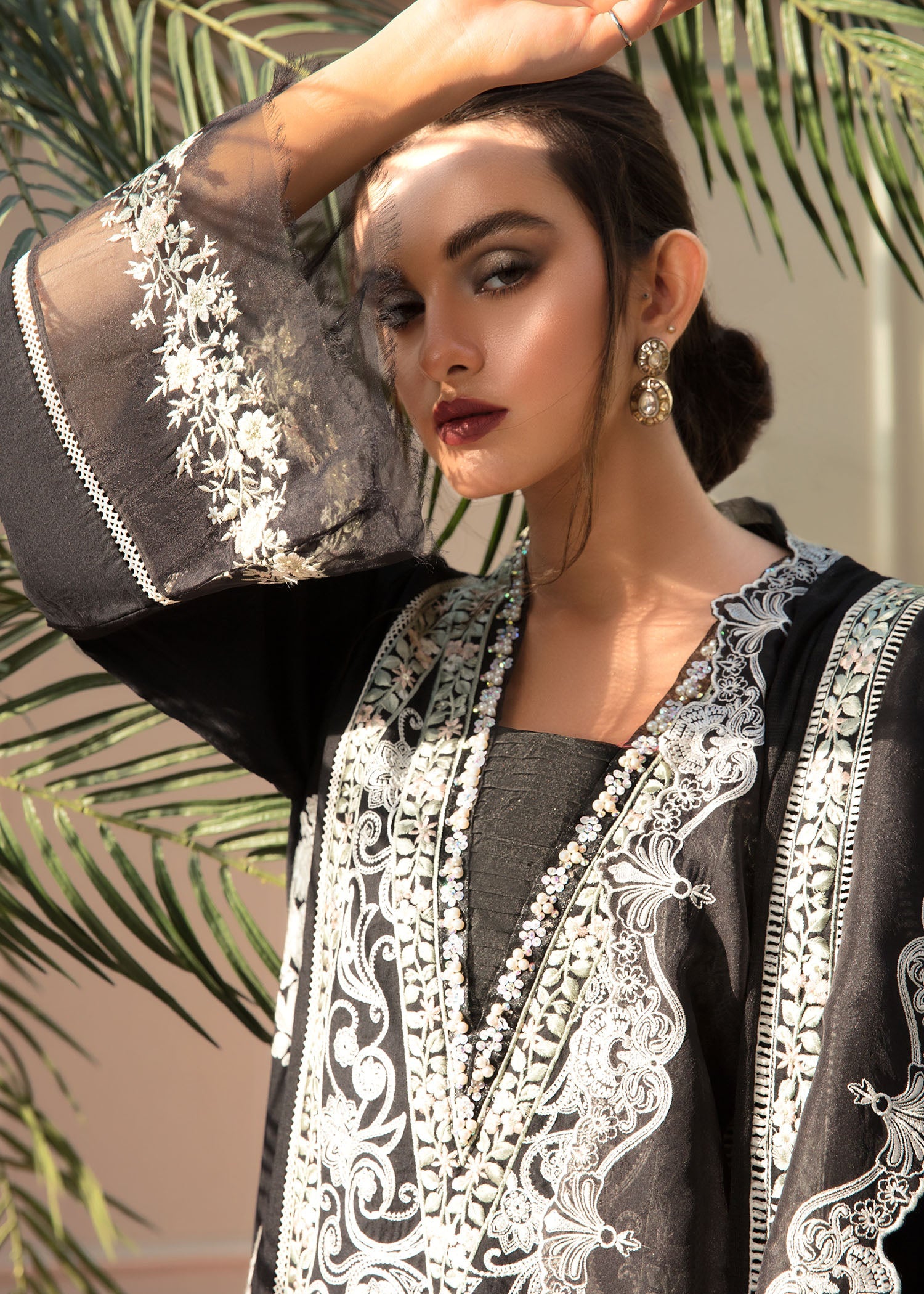 https://cdn.shopify.com/s/files/1/0634/9714/2487/products/8_2fa46c64-42e7-43ec-a7d8-e154da8761a1.jpg?v=1656588434