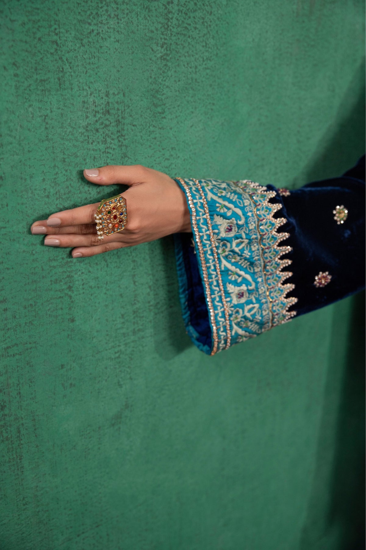 MUMTAZ