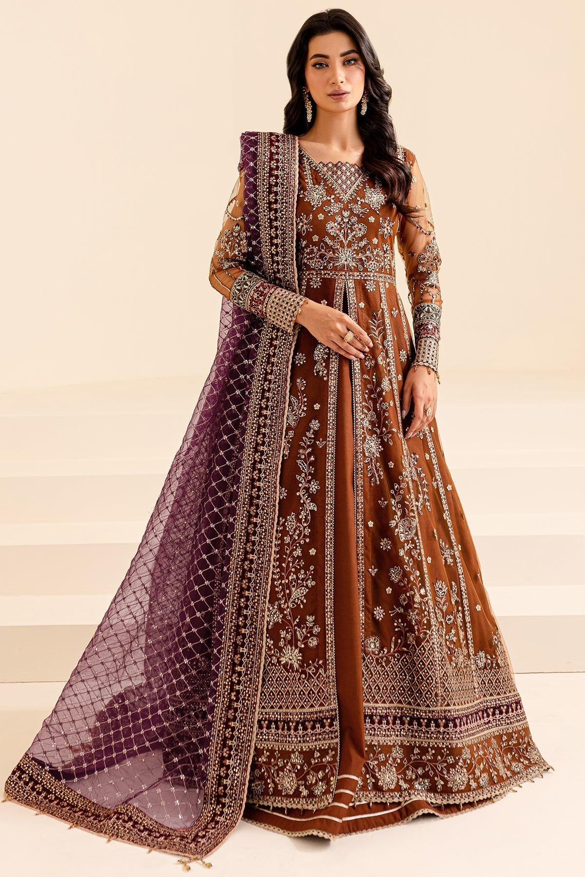 Farasha – Crimson Allure Style