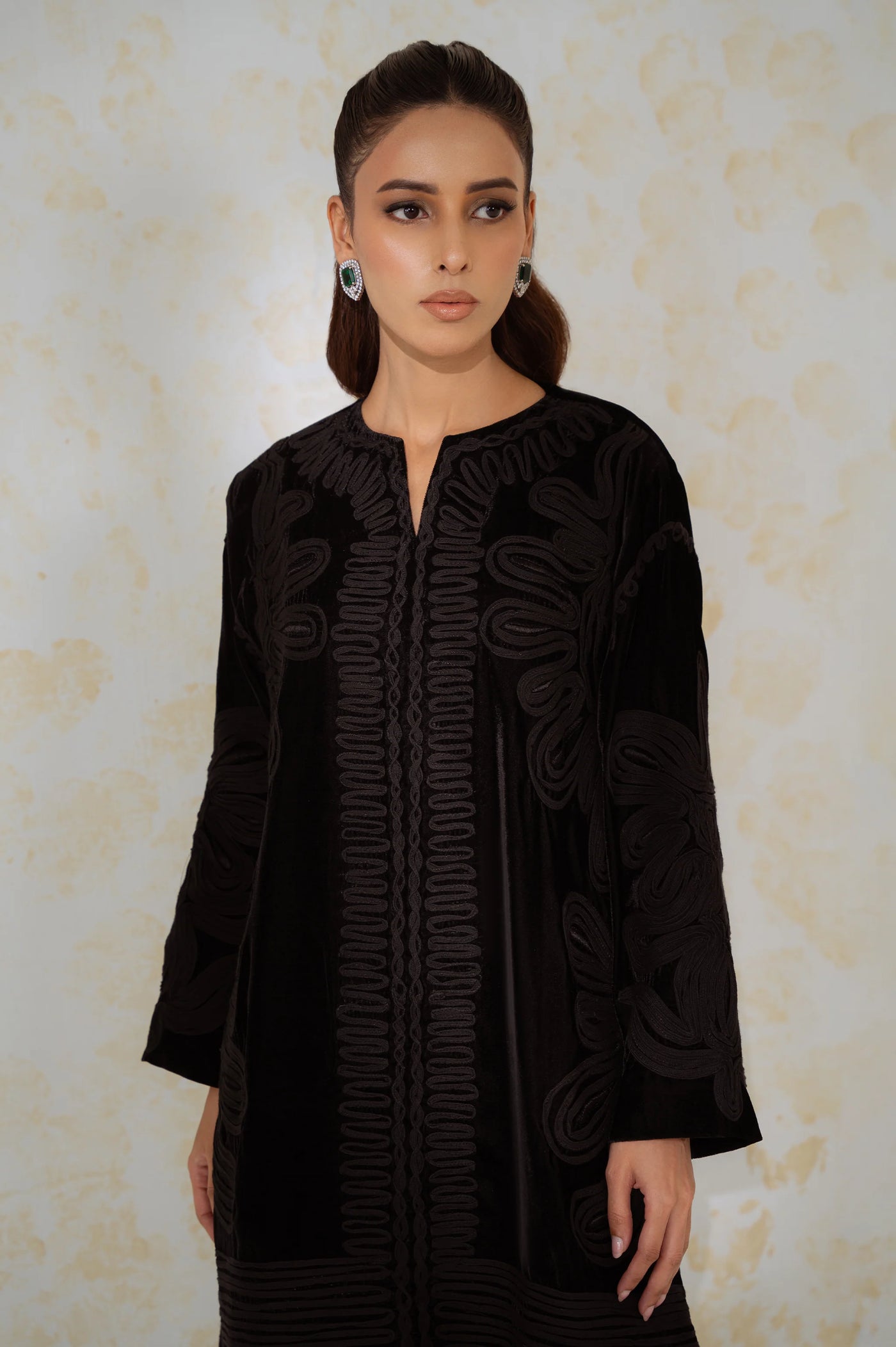 https://cdn.shopify.com/s/files/1/0835/3126/8378/files/8_b2876fcd-7b1e-49c2-8dca-140500d221f6.webp?v=1762161724
