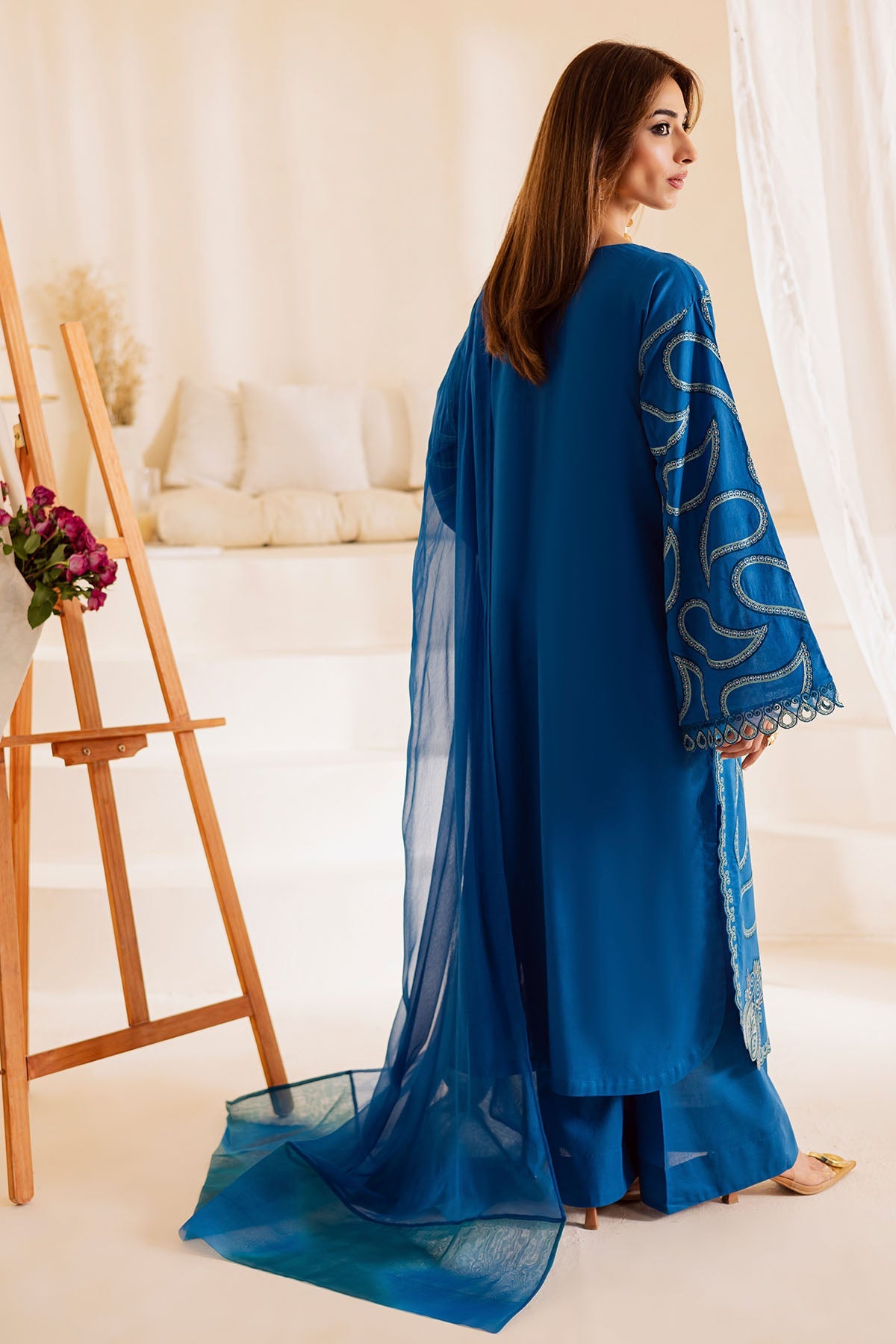 https://cdn.shopify.com/s/files/1/0551/9487/8152/files/8_bca2da62-2397-484e-81e1-0d6d7d4aa273.jpg?v=1752051097