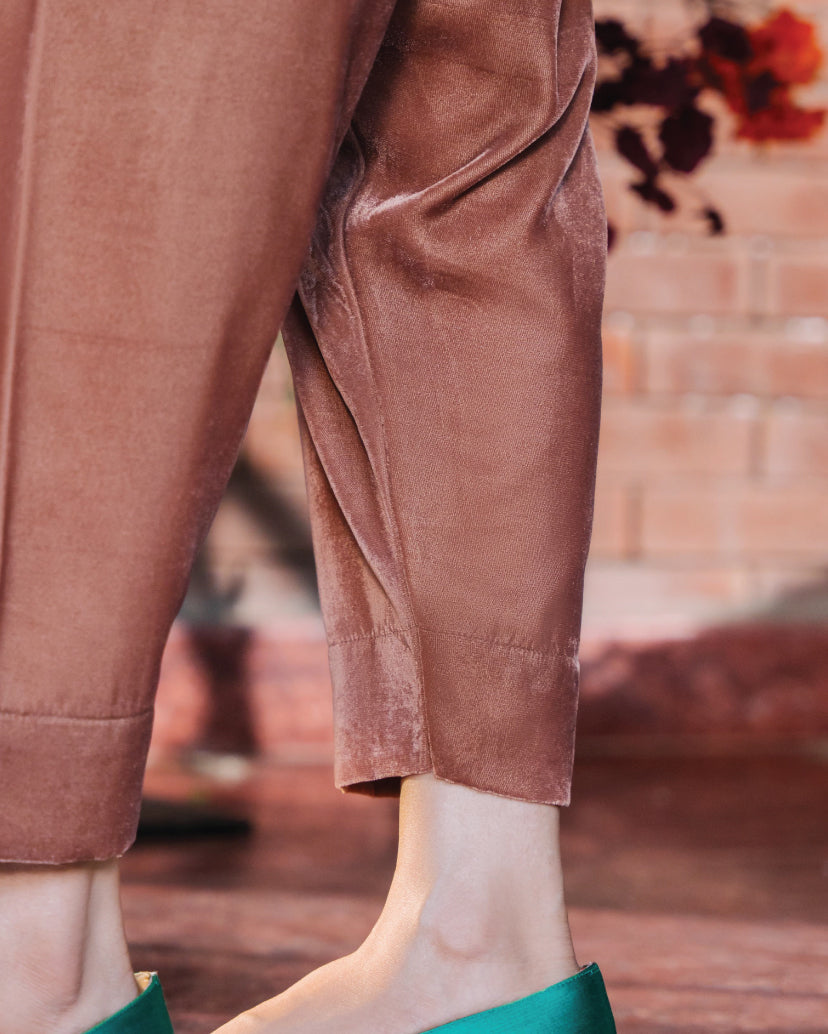 Mocha Mousse