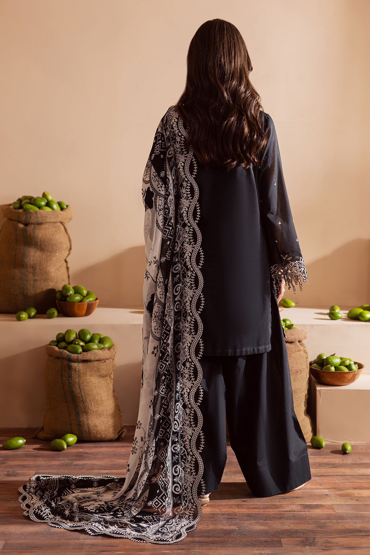 https://cdn.shopify.com/s/files/1/0551/9487/8152/files/8_5bdfcfd0-822d-4545-b3c1-fce5e6254056.jpg?v=1751313221