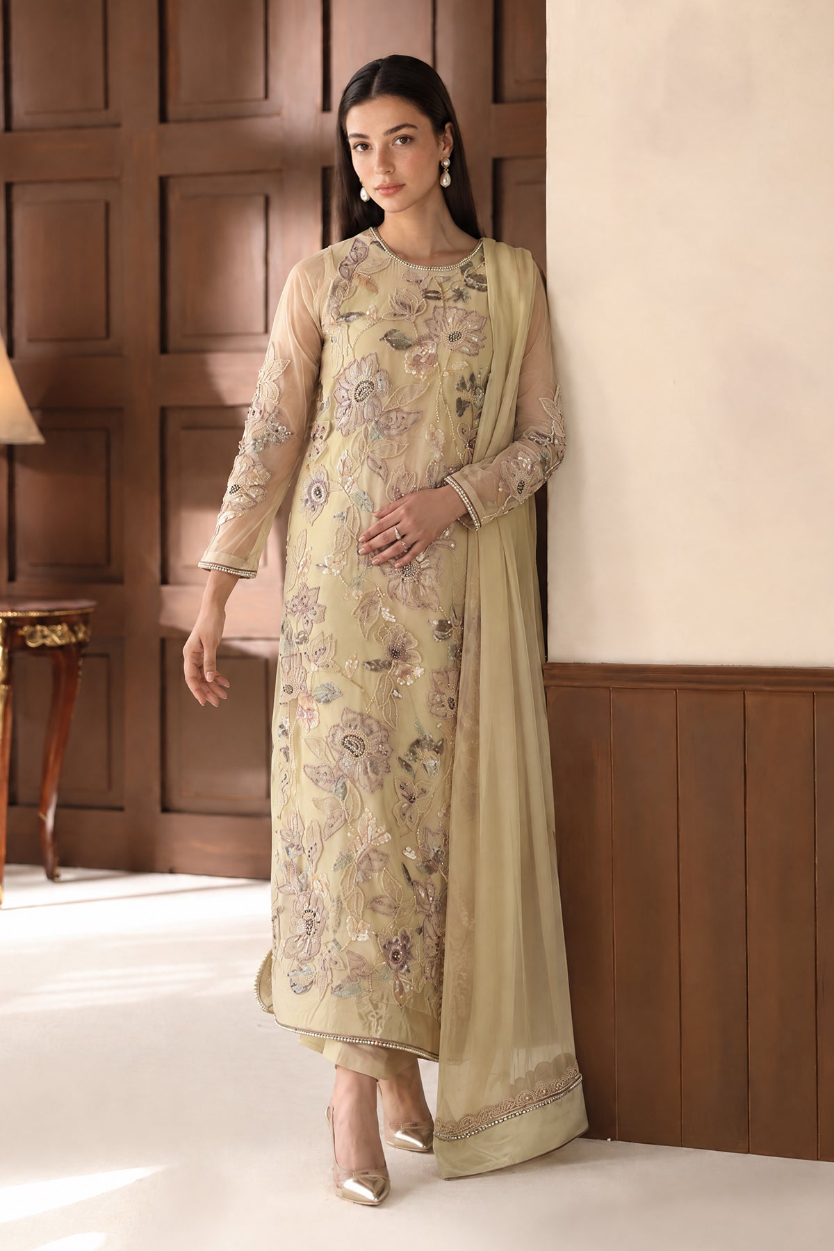 EMBELLISHED NET UF-4630