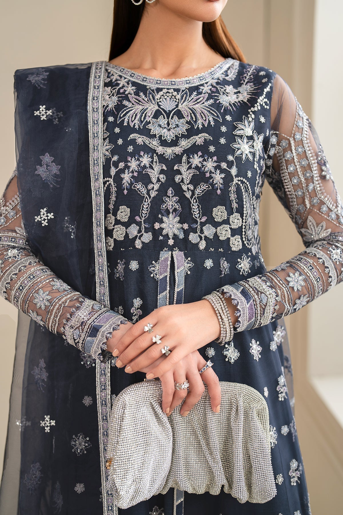 EMBROIDERED NET SF-621