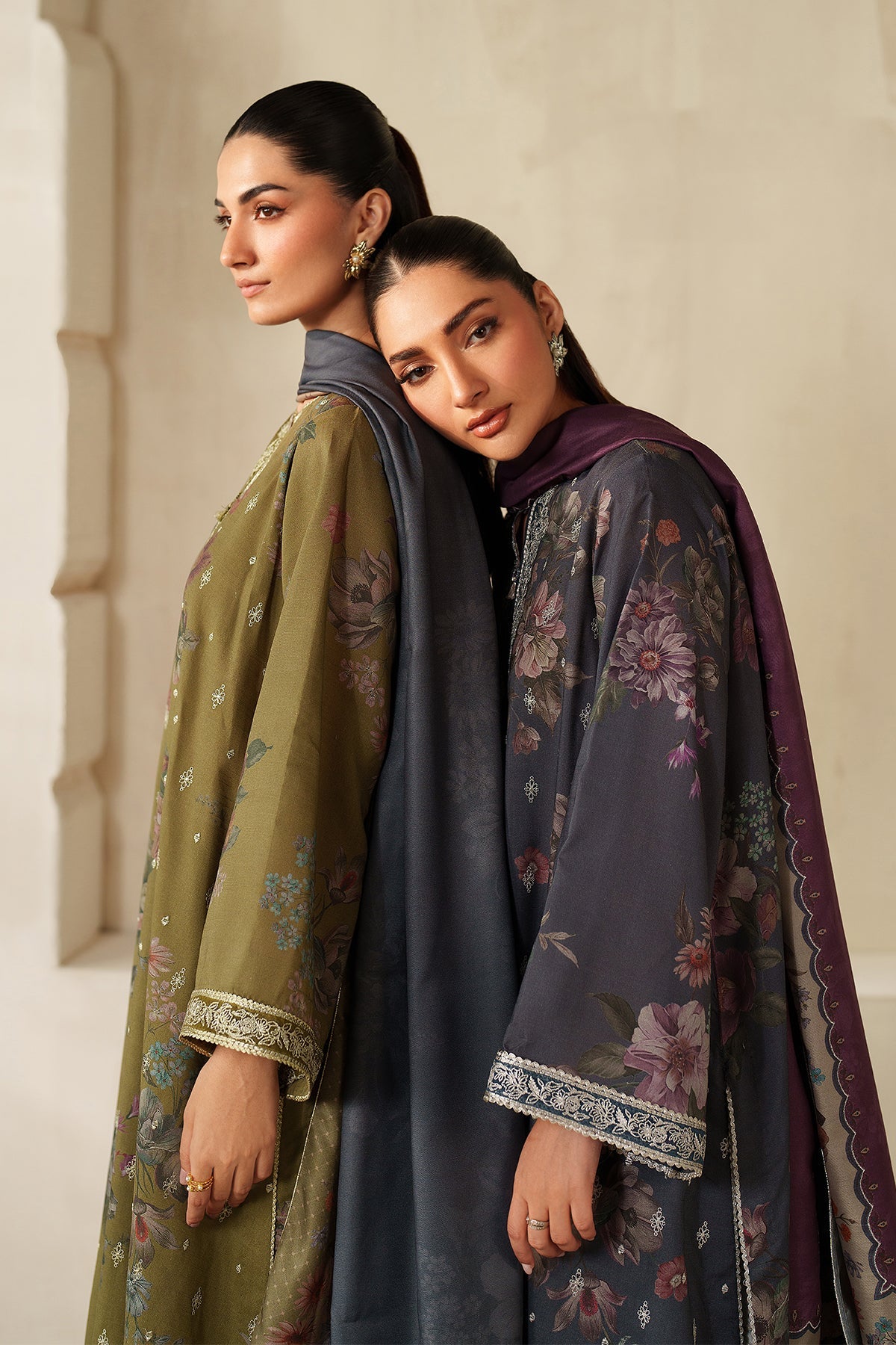 EMBROIDERED KHADDAR SF-4334