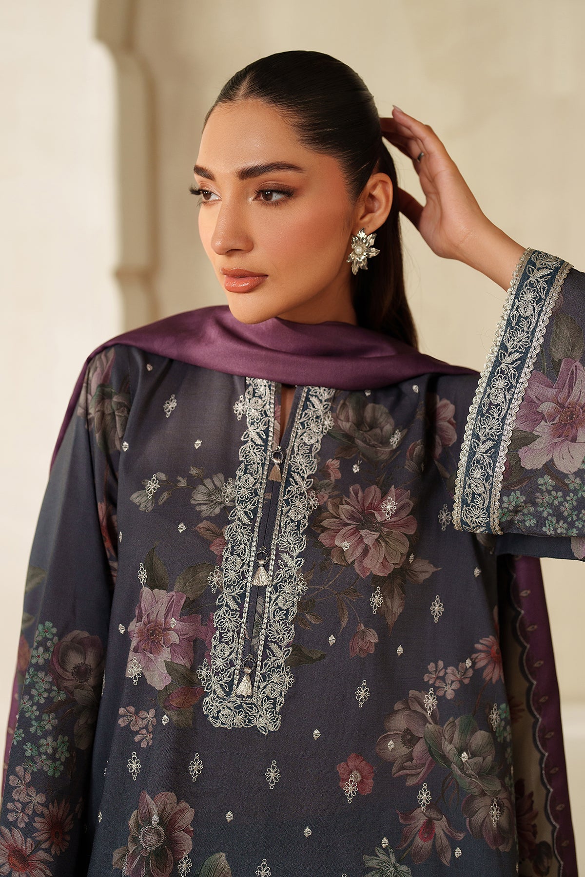 EMBROIDERED KHADDAR UF-4334
