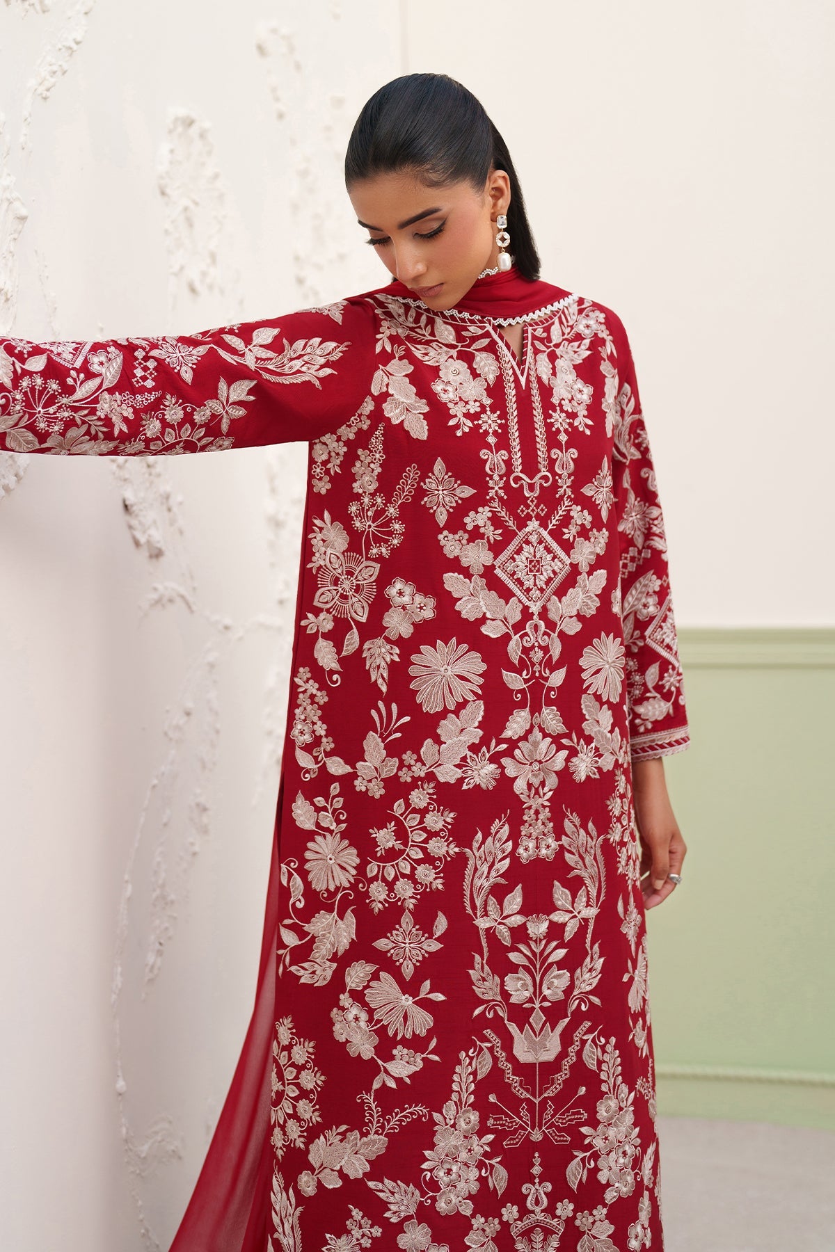 EMBROIDERED RAW SILK SF-4386
