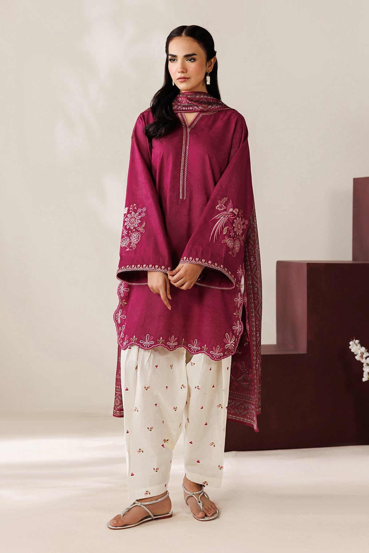 EMBROIDERED JACQUARD PR-1273