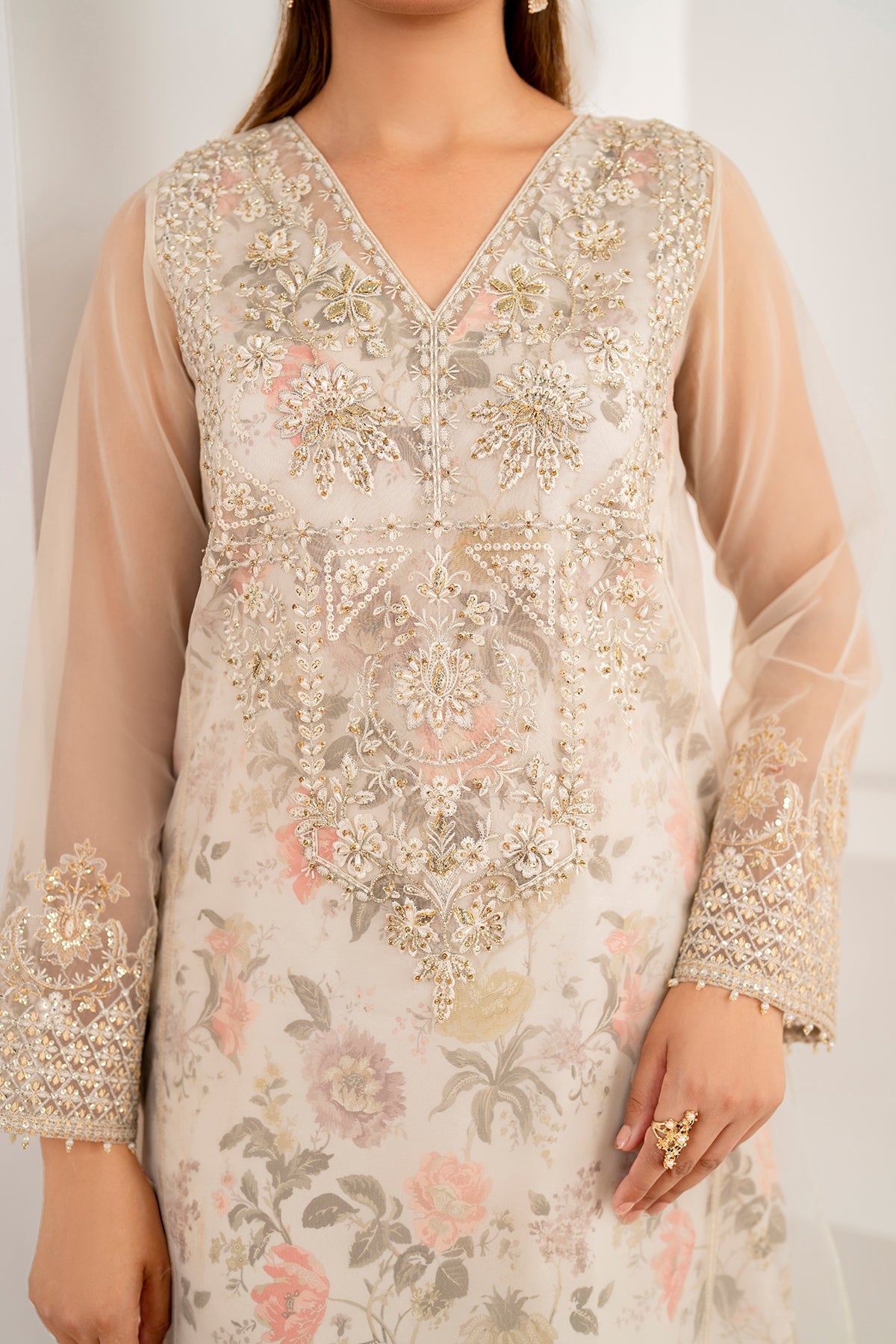 EMBROIDERED ORGANZA UF-699