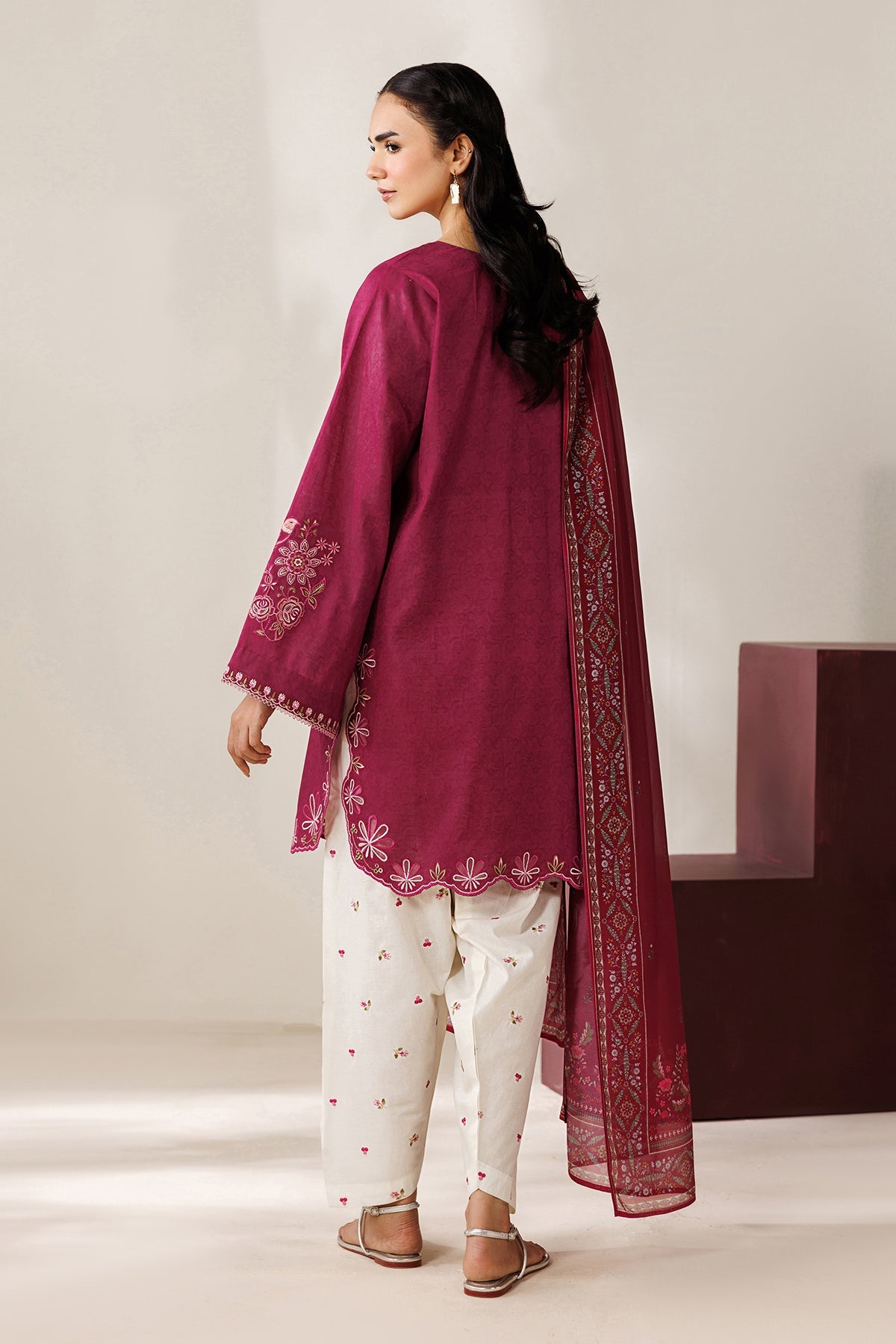 EMBROIDERED JACQUARD PR-1273